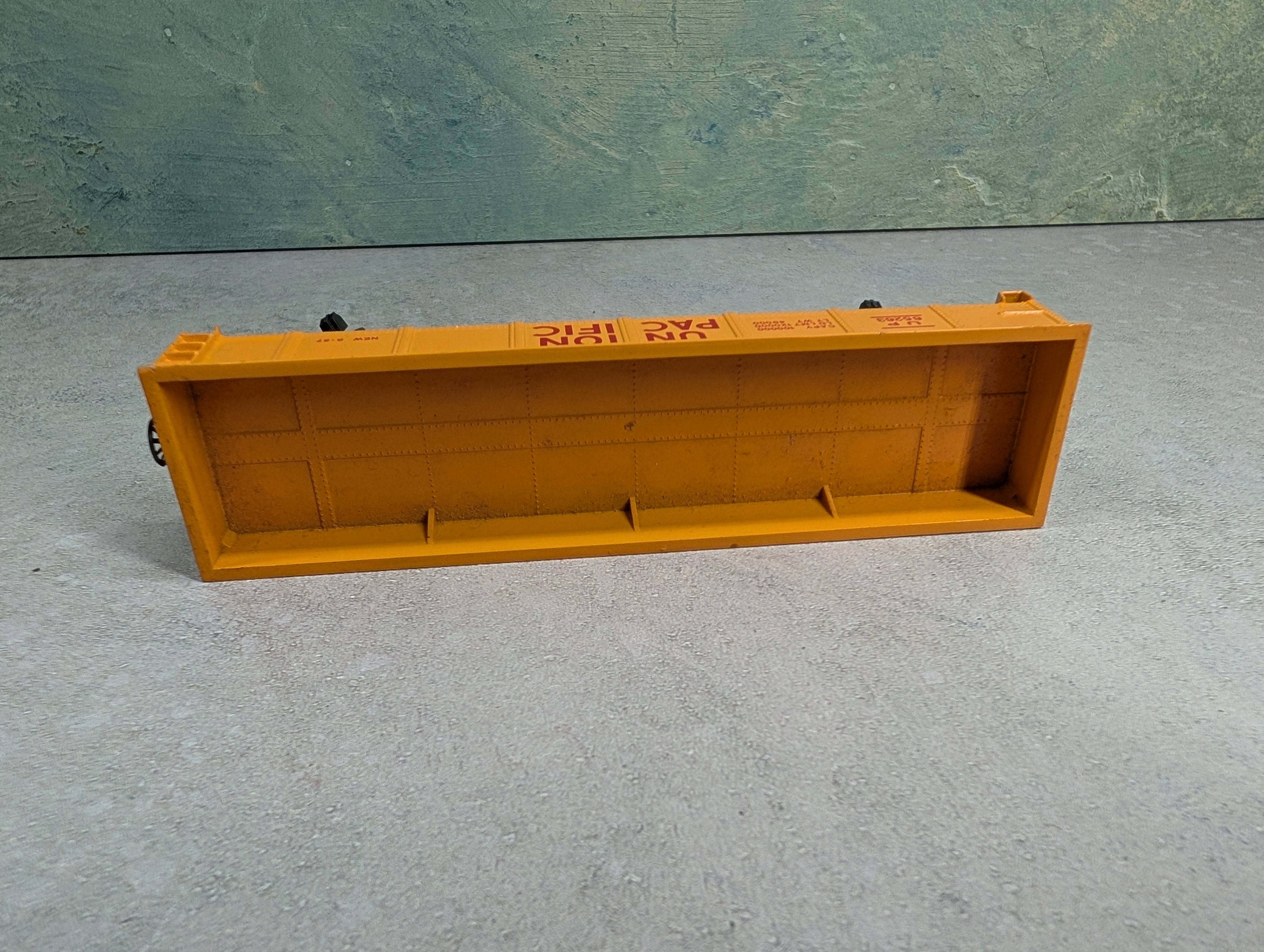 USED Bachmann HO Scale 40' Gondola Union Pacific UP #65263