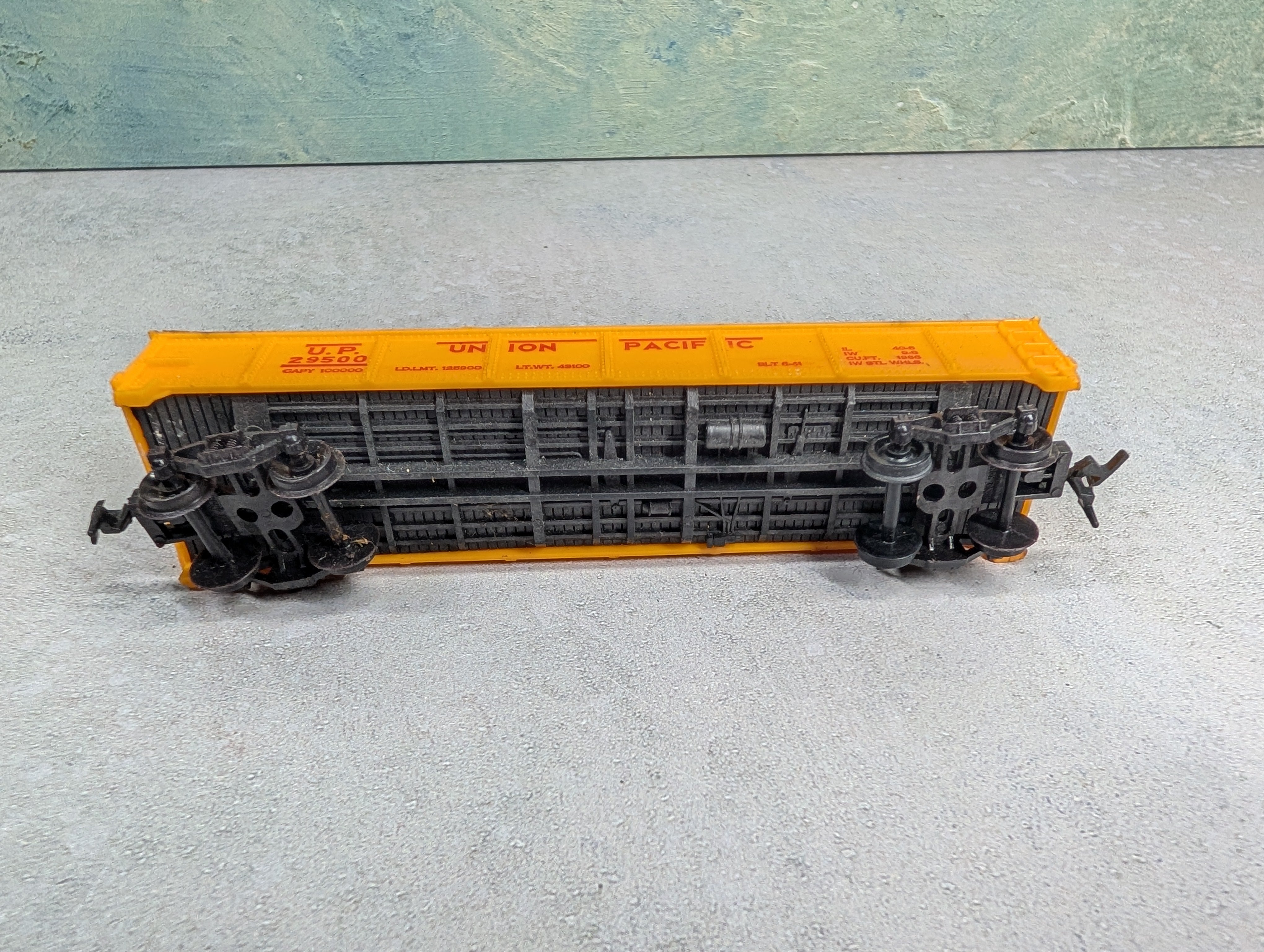 USED Life-Like HO Scale 40' Gondola Union Pacific UP #29500