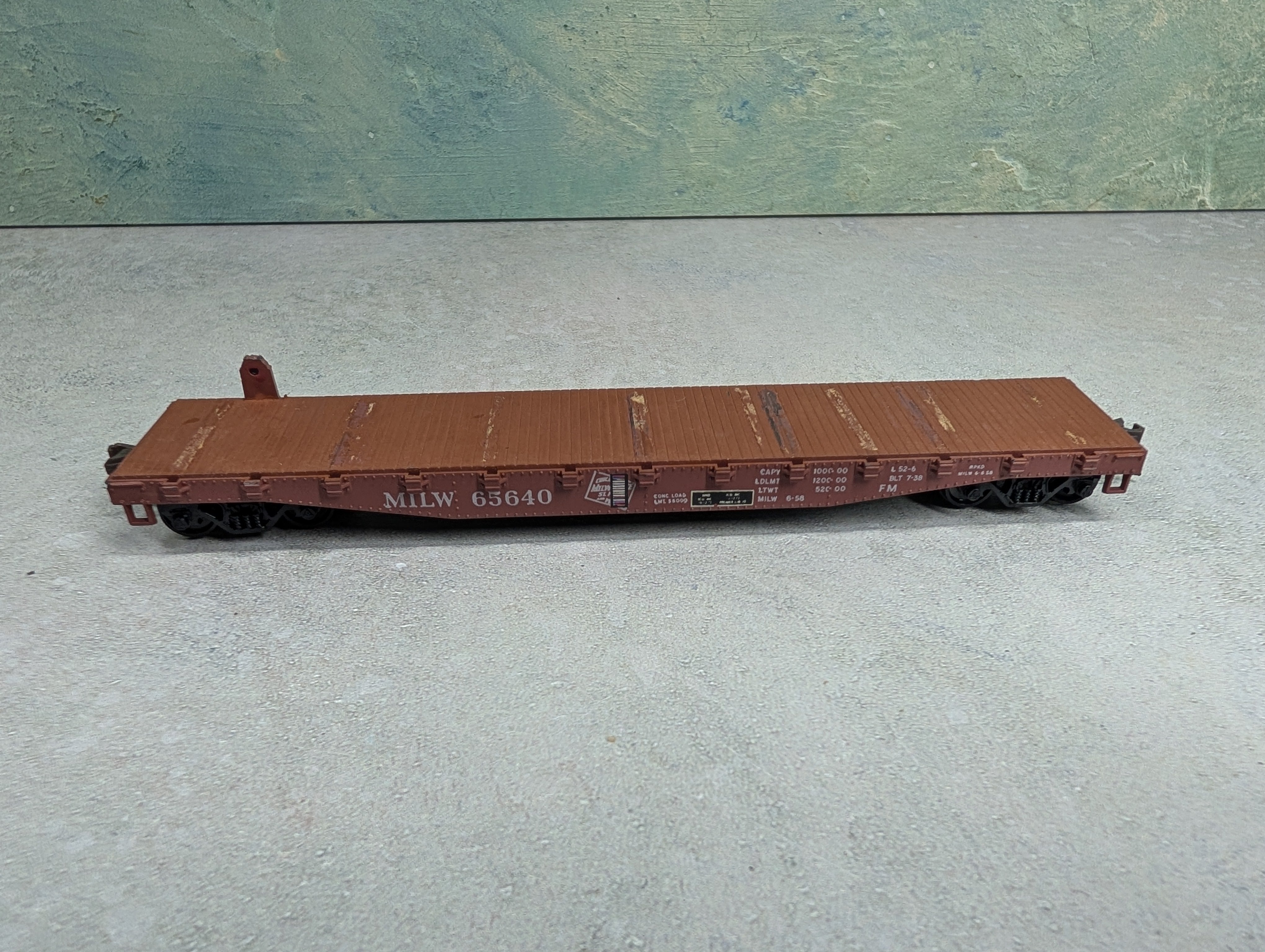 USED Athearn HO Scale 50' Flat Car Milwaukee Road MILW #65640