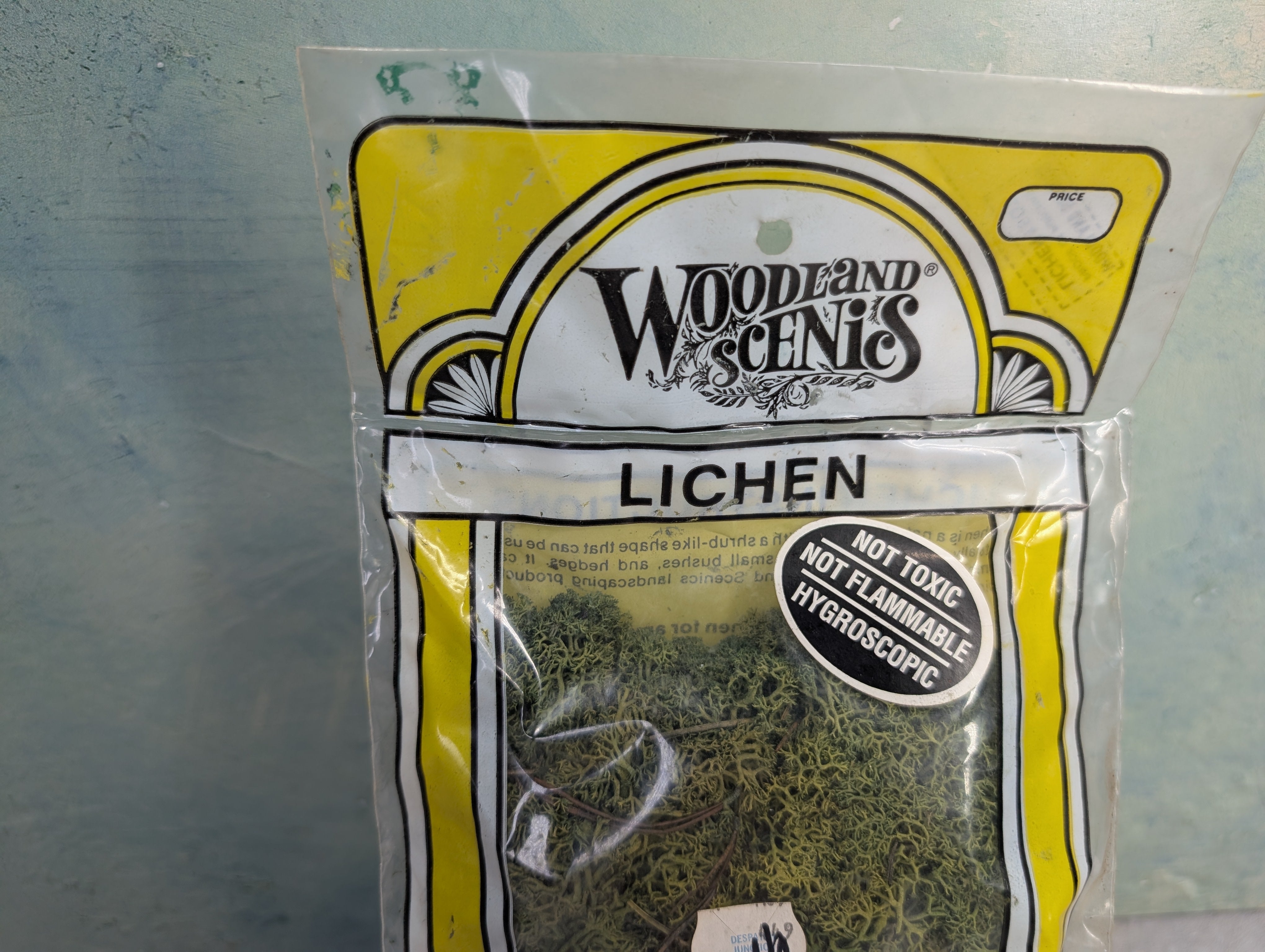 USED Woodland Scenics L163 MULTI Scale Lichen Medium Green