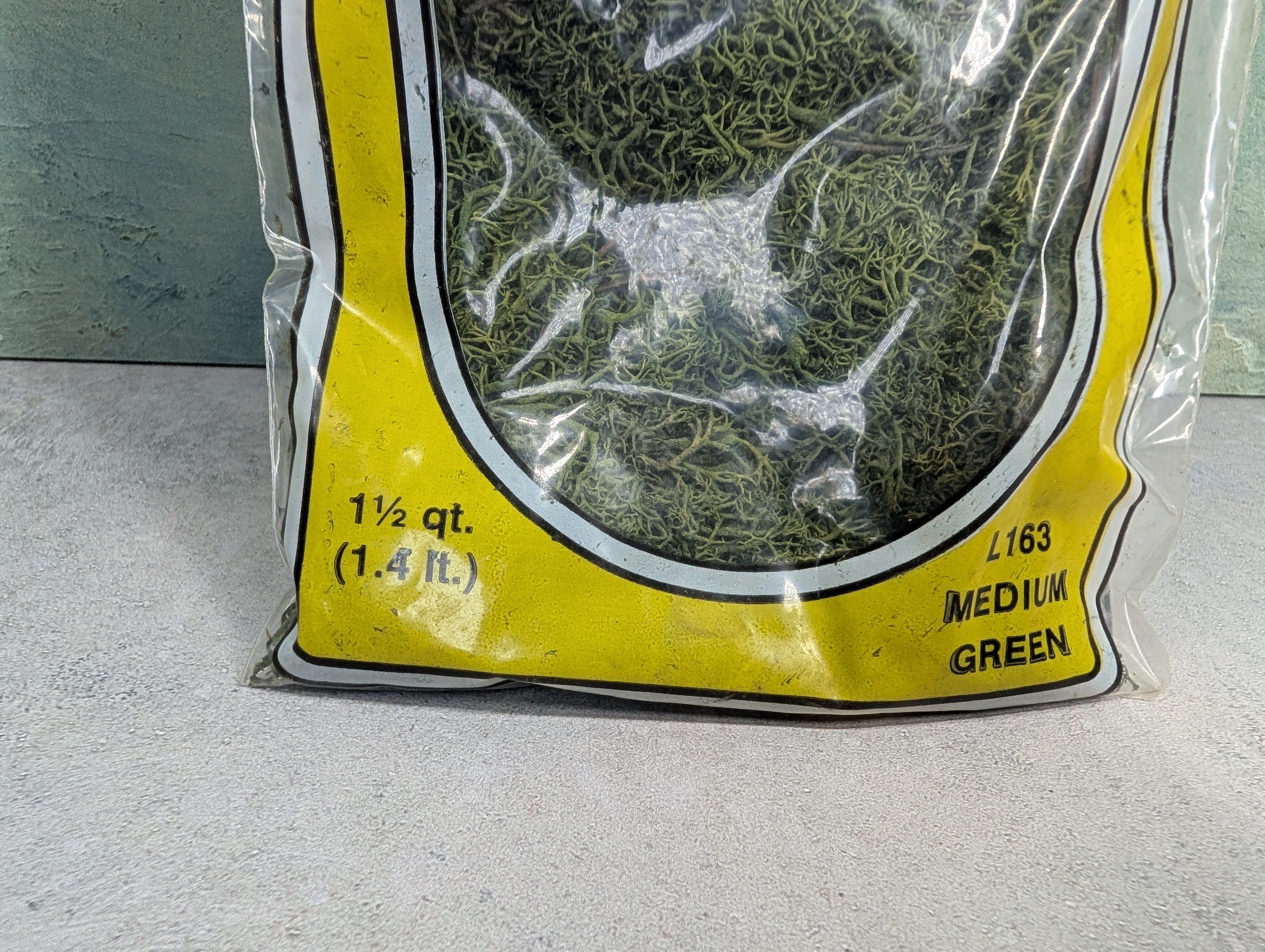 USED Woodland Scenics L163 MULTI Scale Lichen Medium Green