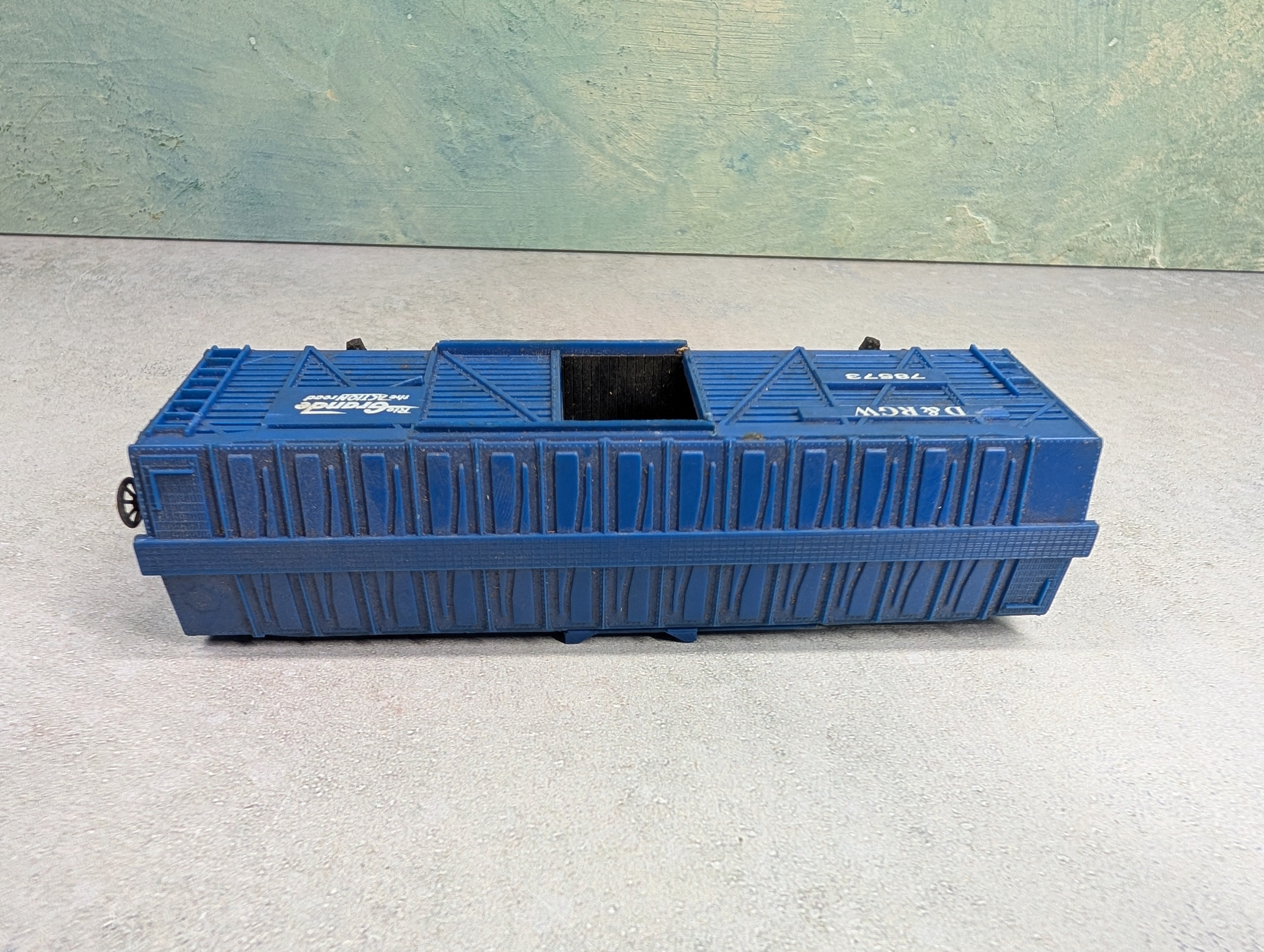 USED Lionel HO Scale 40' Cattle Stock Car Rio Grande D&RGW #78573