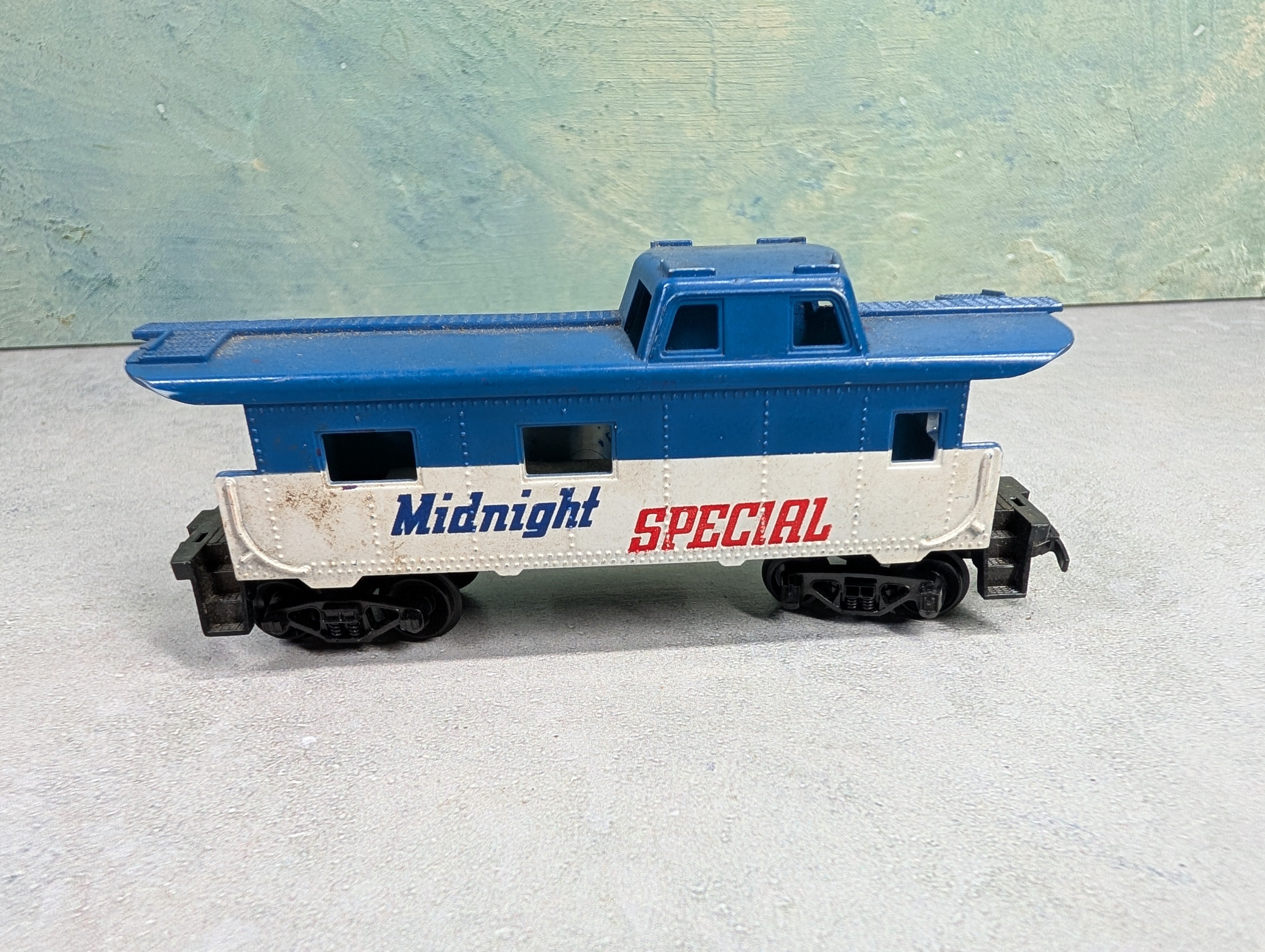 USED Tyco HO Scale Caboose Midnight Special