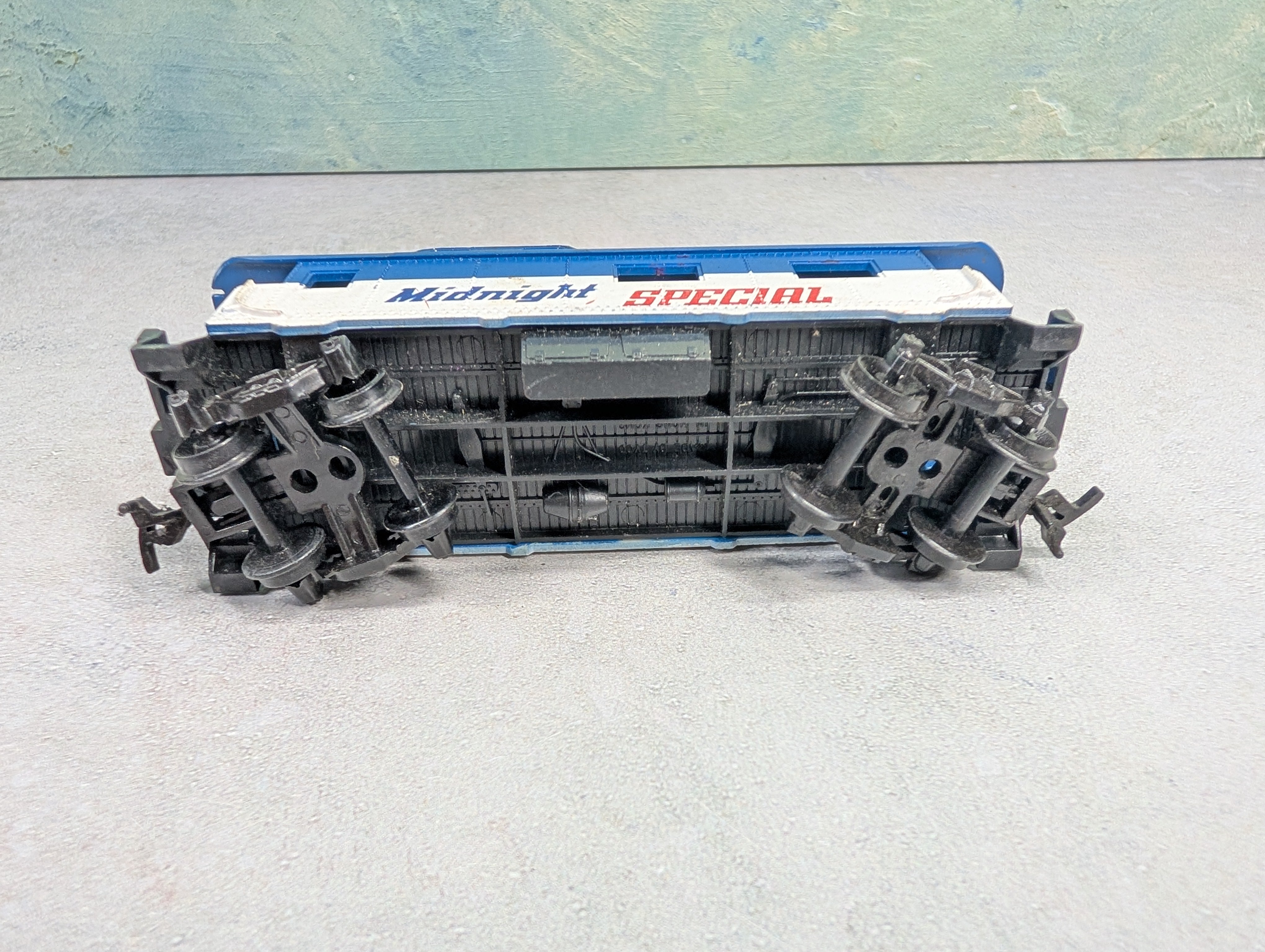 USED Tyco HO Scale Caboose Midnight Special