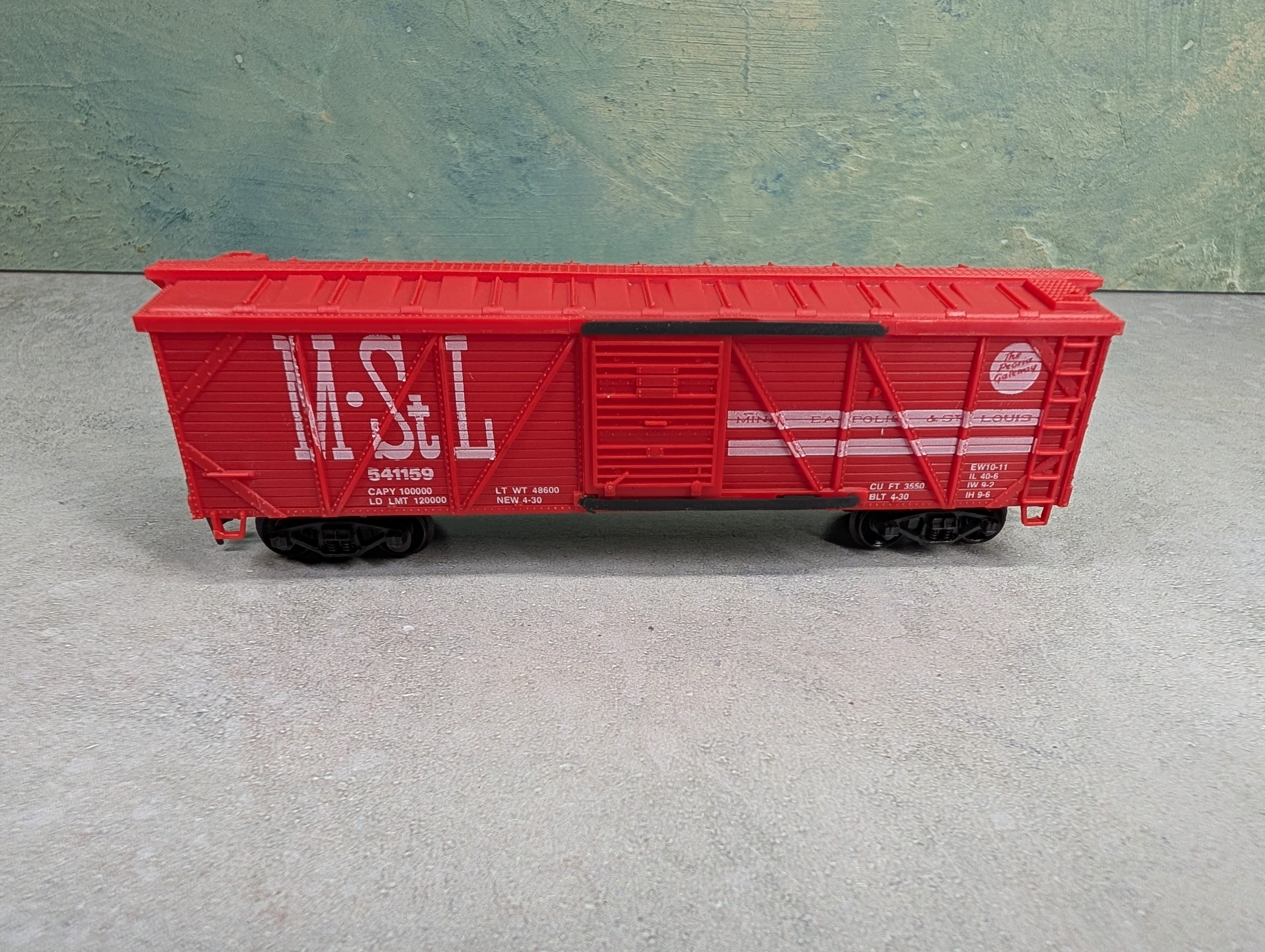 USED Life-Like HO Scale Wood Braced Box Car Minneapolis & St Louis MStL #541159