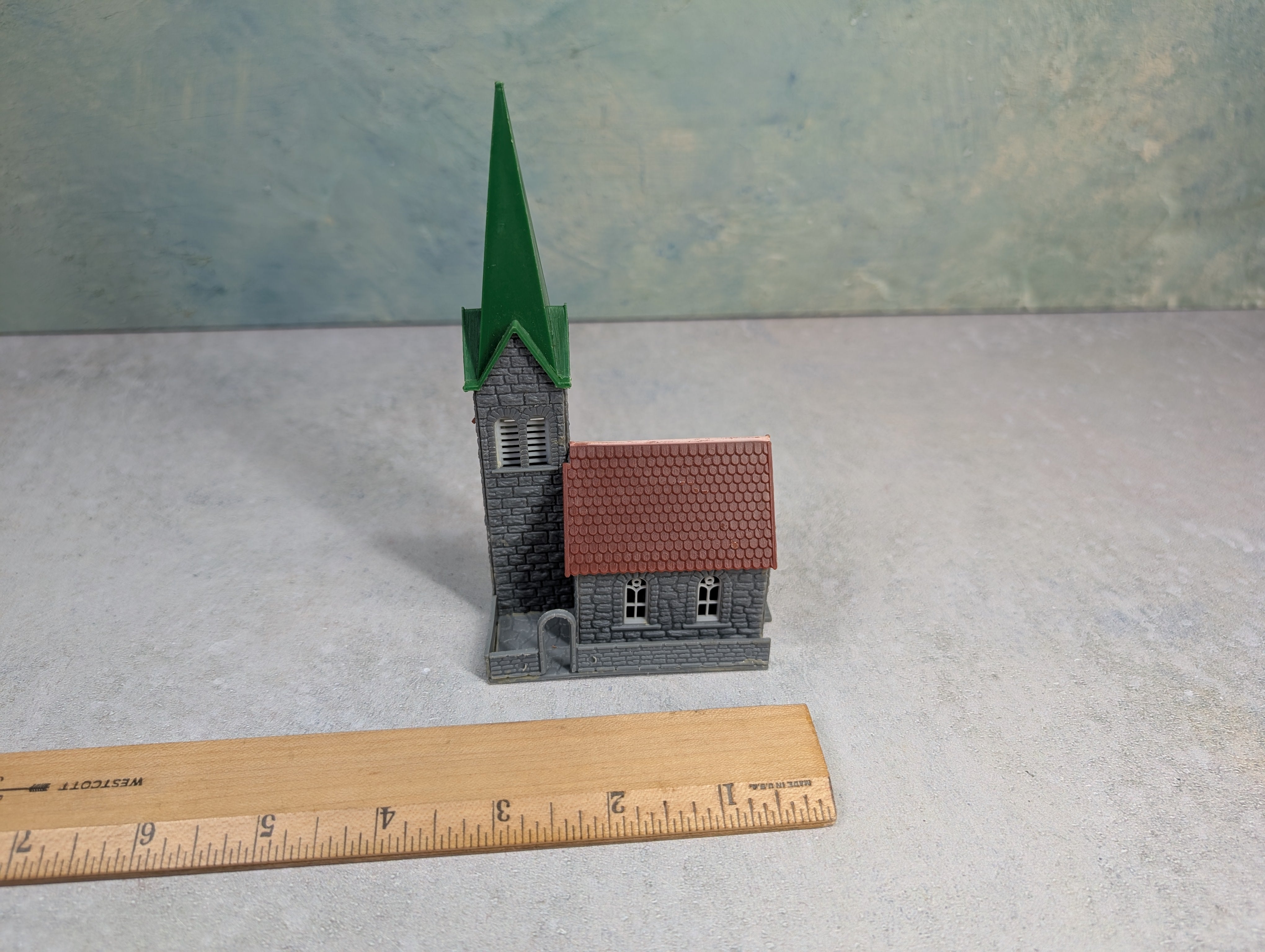 USED HO Scale Church