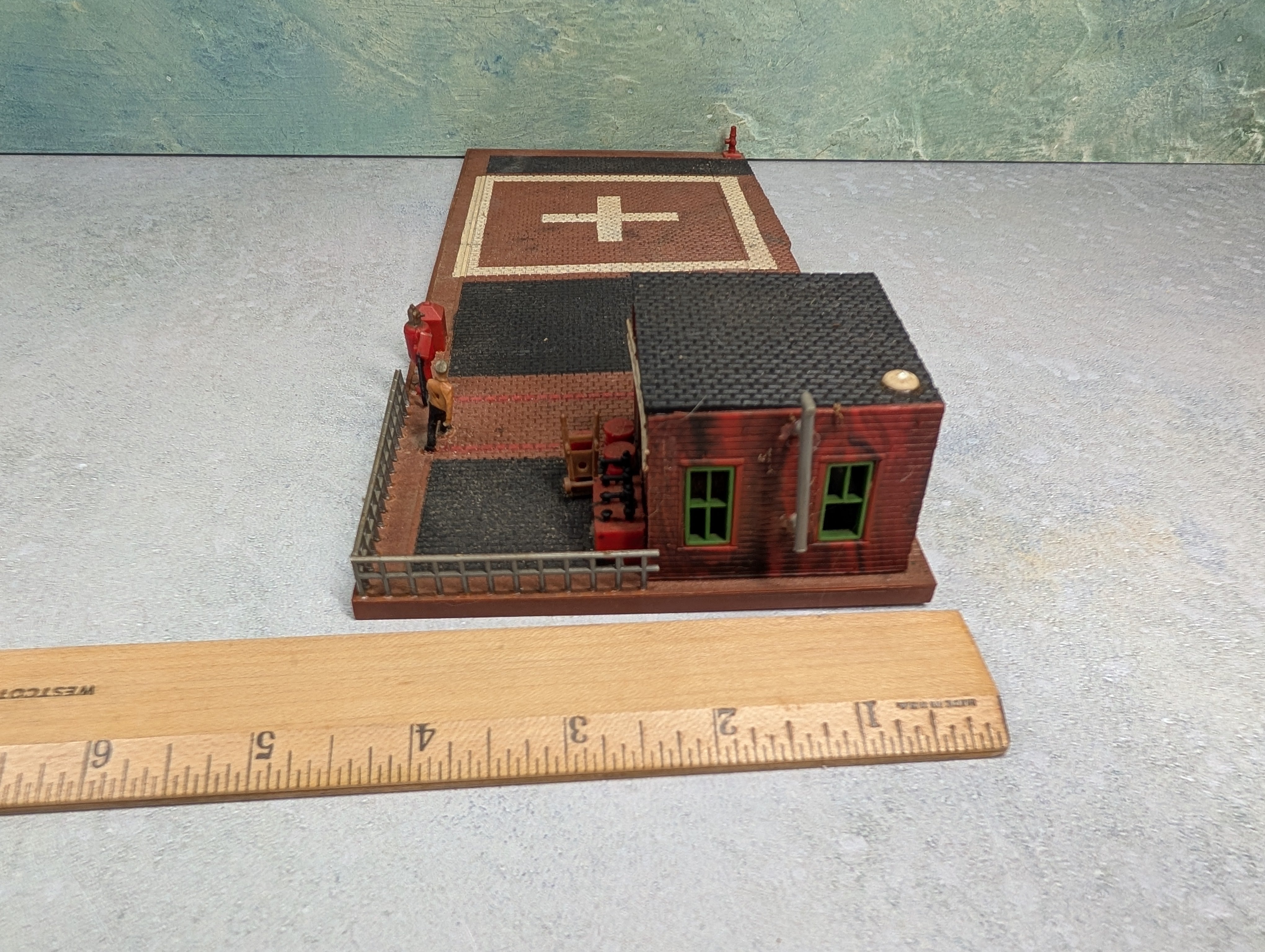 USED HO Scale Freight Station Platform