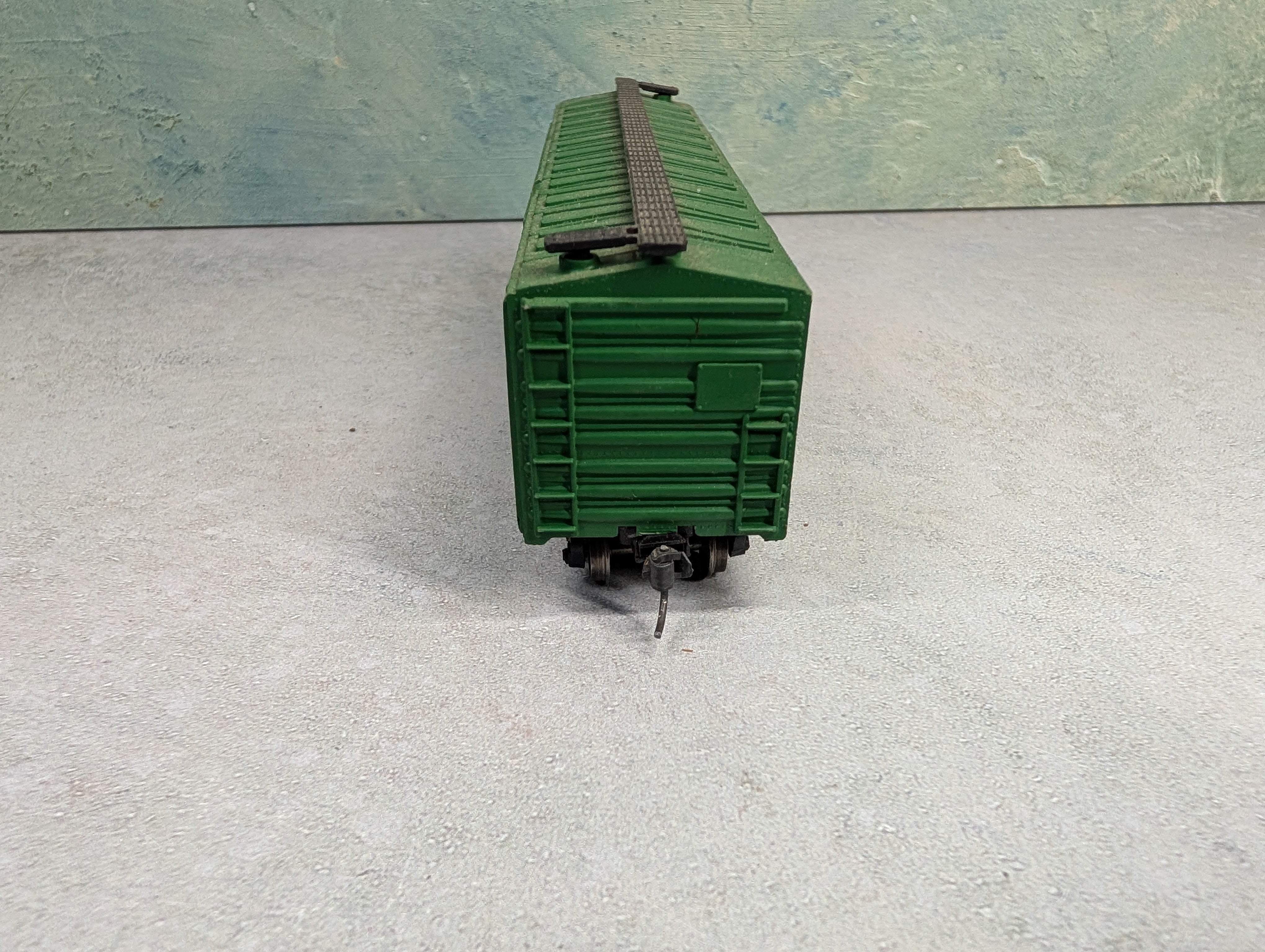 USED AHM HO Scale 50' Box Car Burlington Northern BN #100024