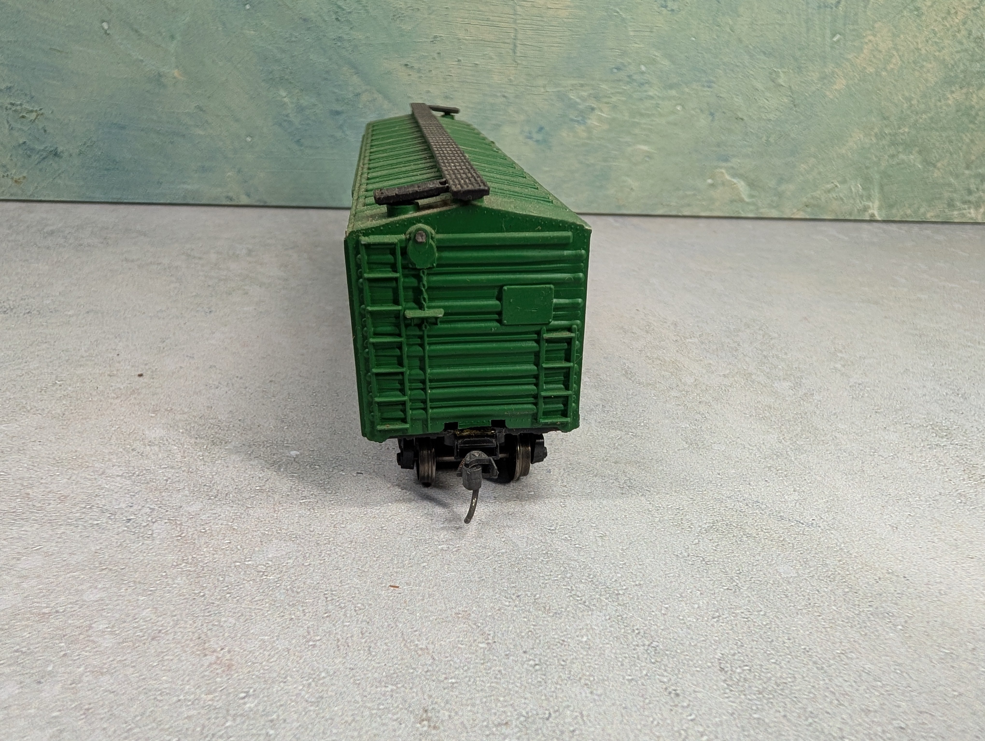 USED AHM HO Scale 50' Box Car Burlington Northern BN #100024