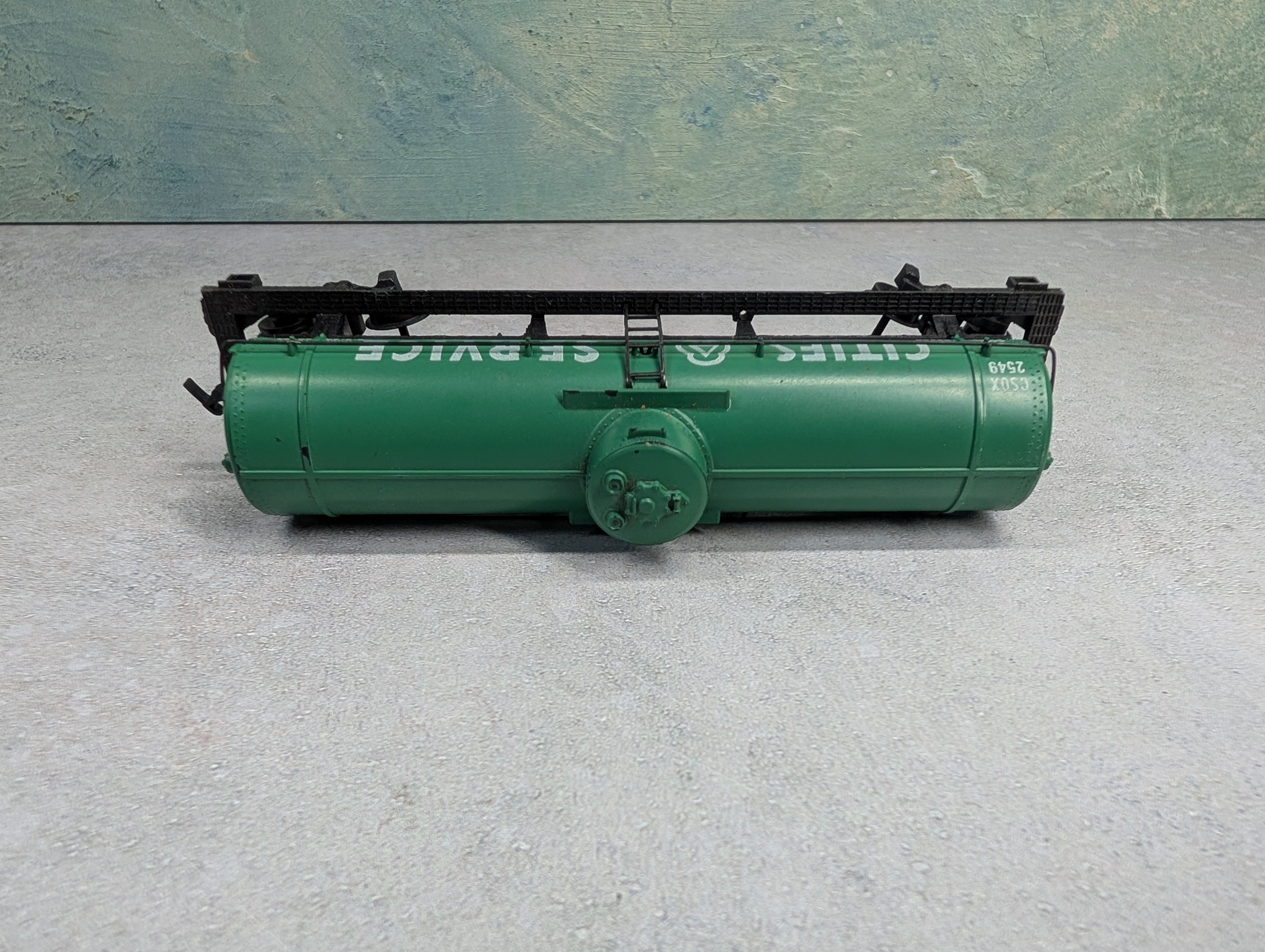 USED Mantua HO Scale Single Dome Tank Car Cities Service CSOX #2549