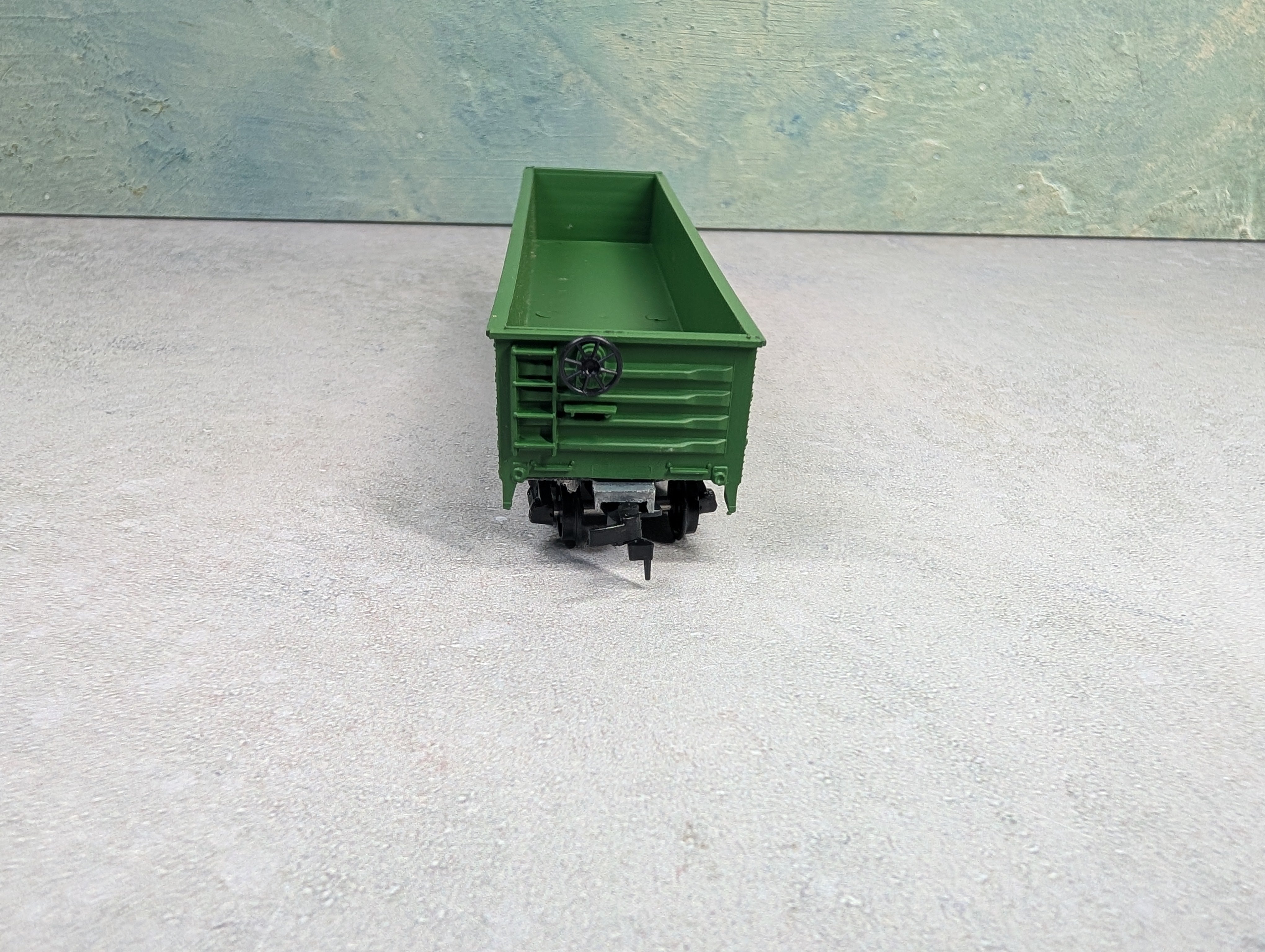 USED Roundhouse 1350 HO Scale 40' Gondola Burlington Northern BN #568974