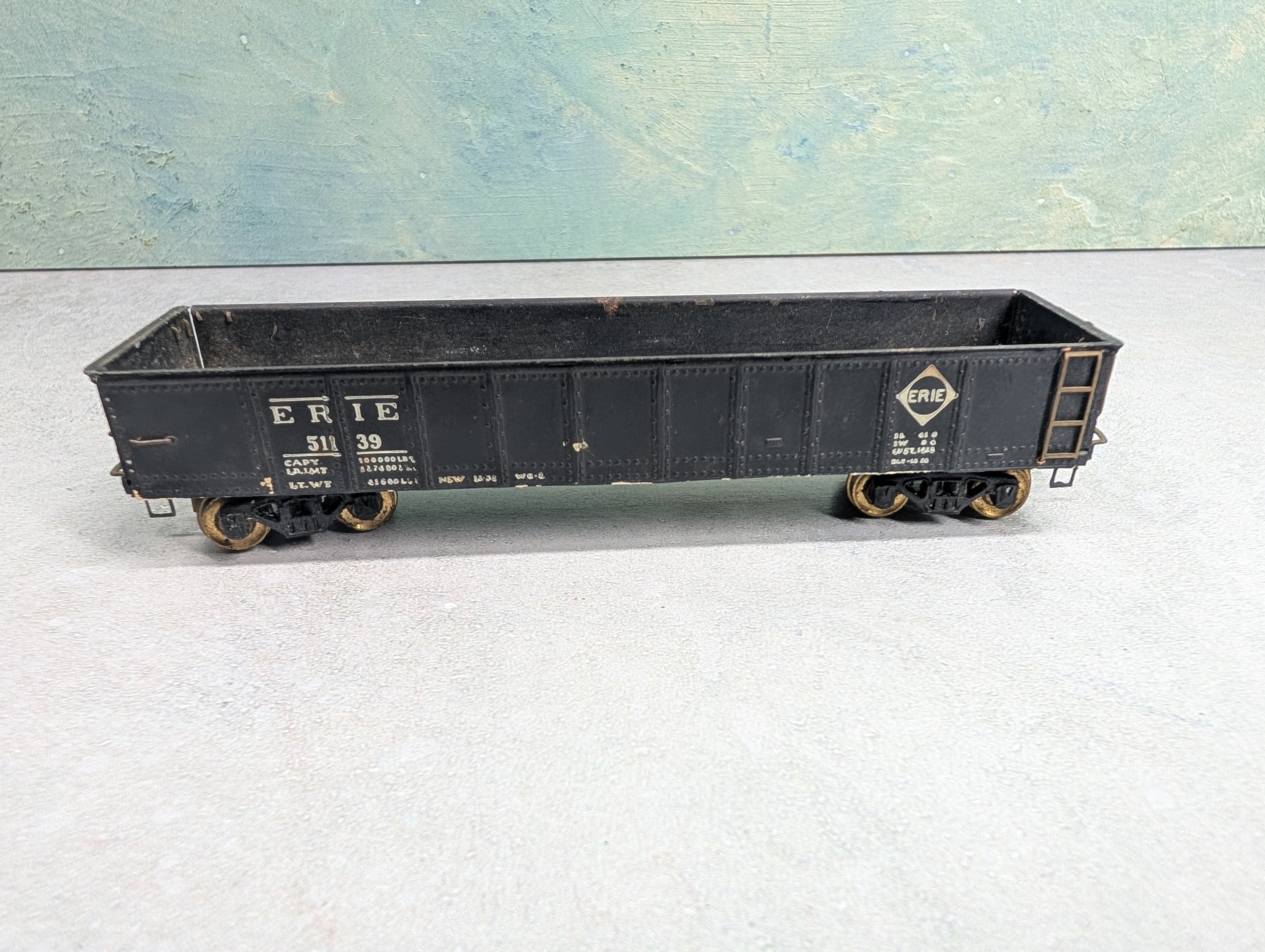 USED HO Scale 40' Gondola Erie #51139 Euro Coupler