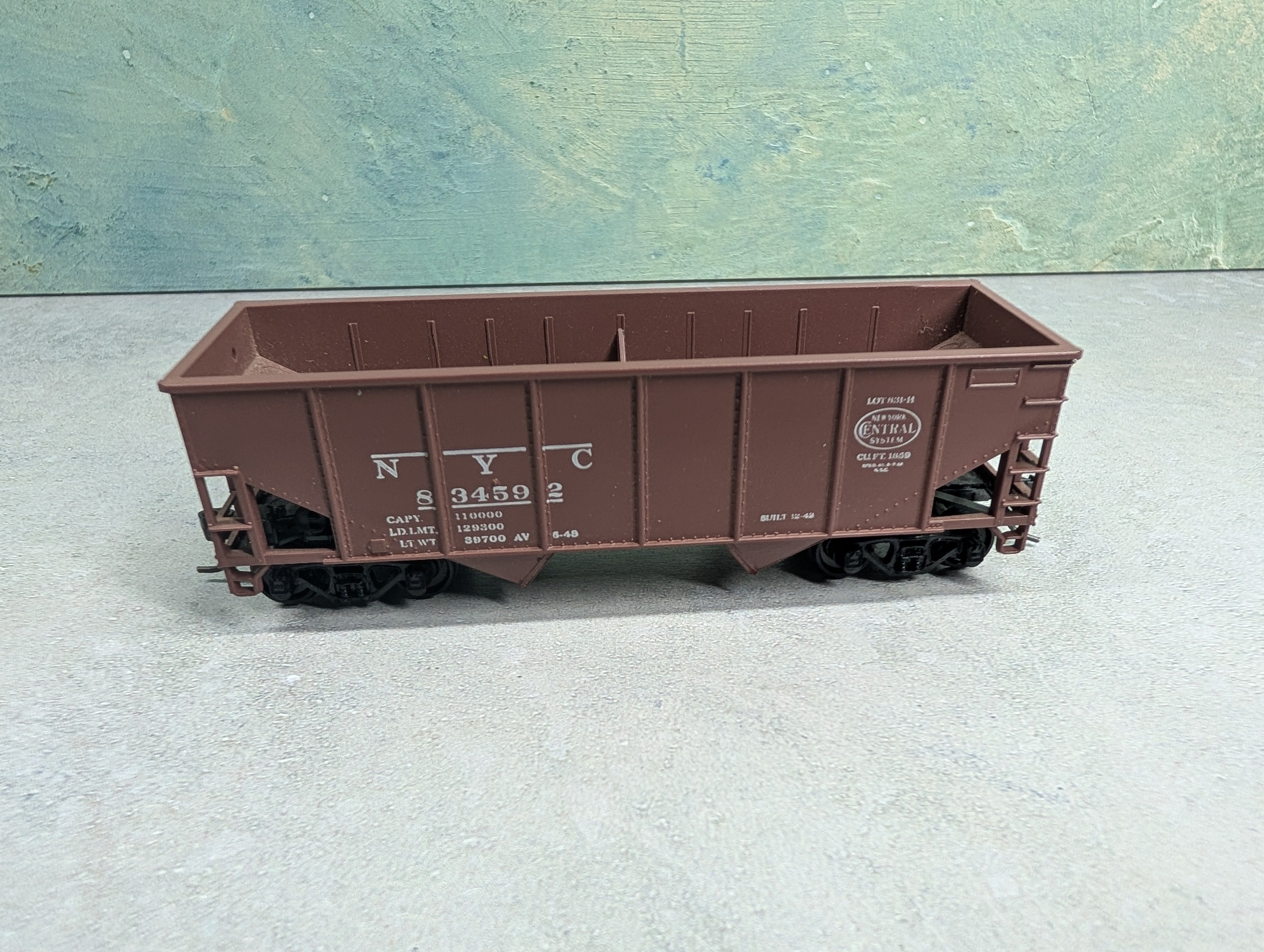 USED Athearn HO Scale 2 Bay Hopper New York Central NYC #834592