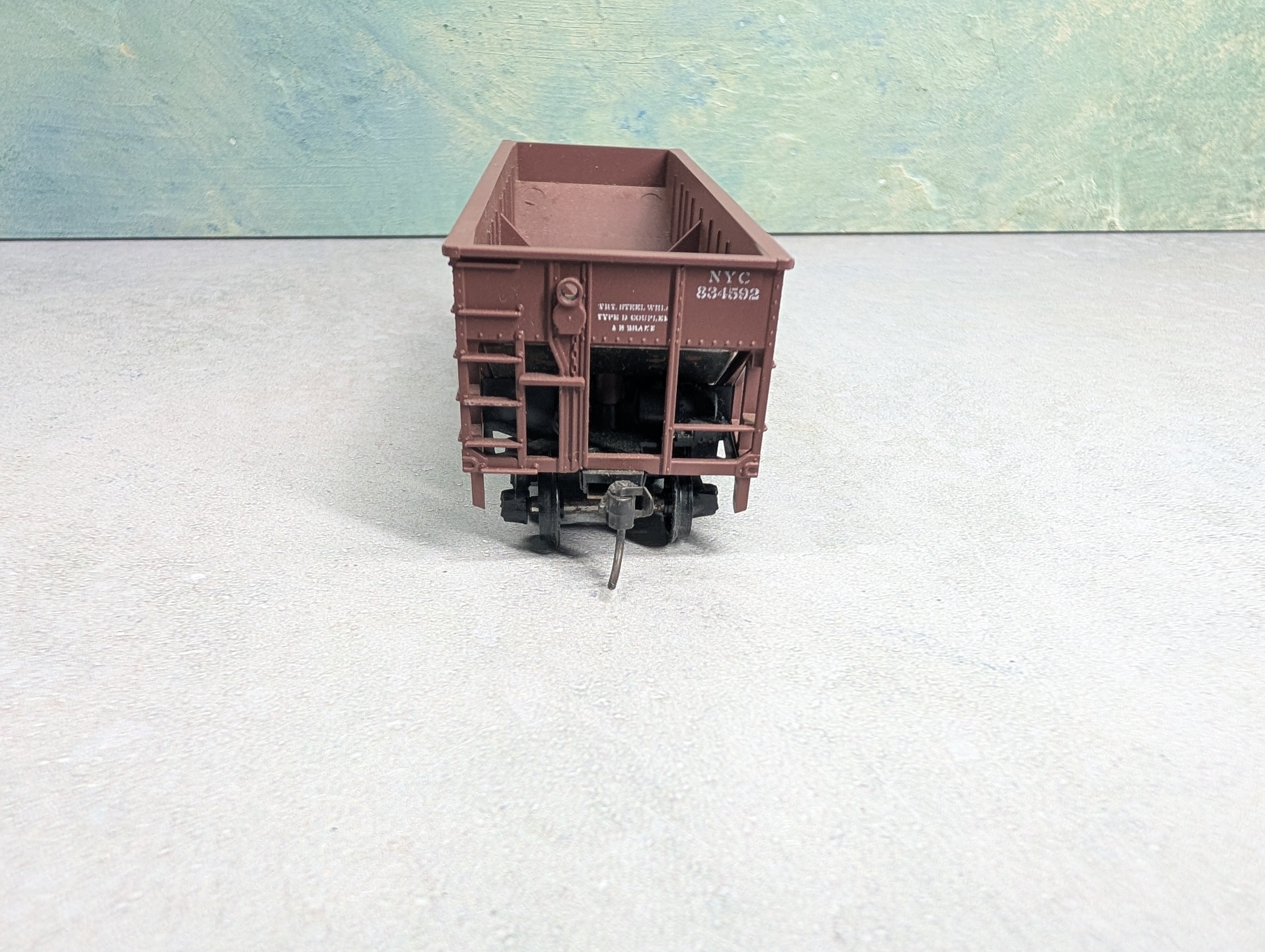 USED Athearn HO Scale 2 Bay Hopper New York Central NYC #834592