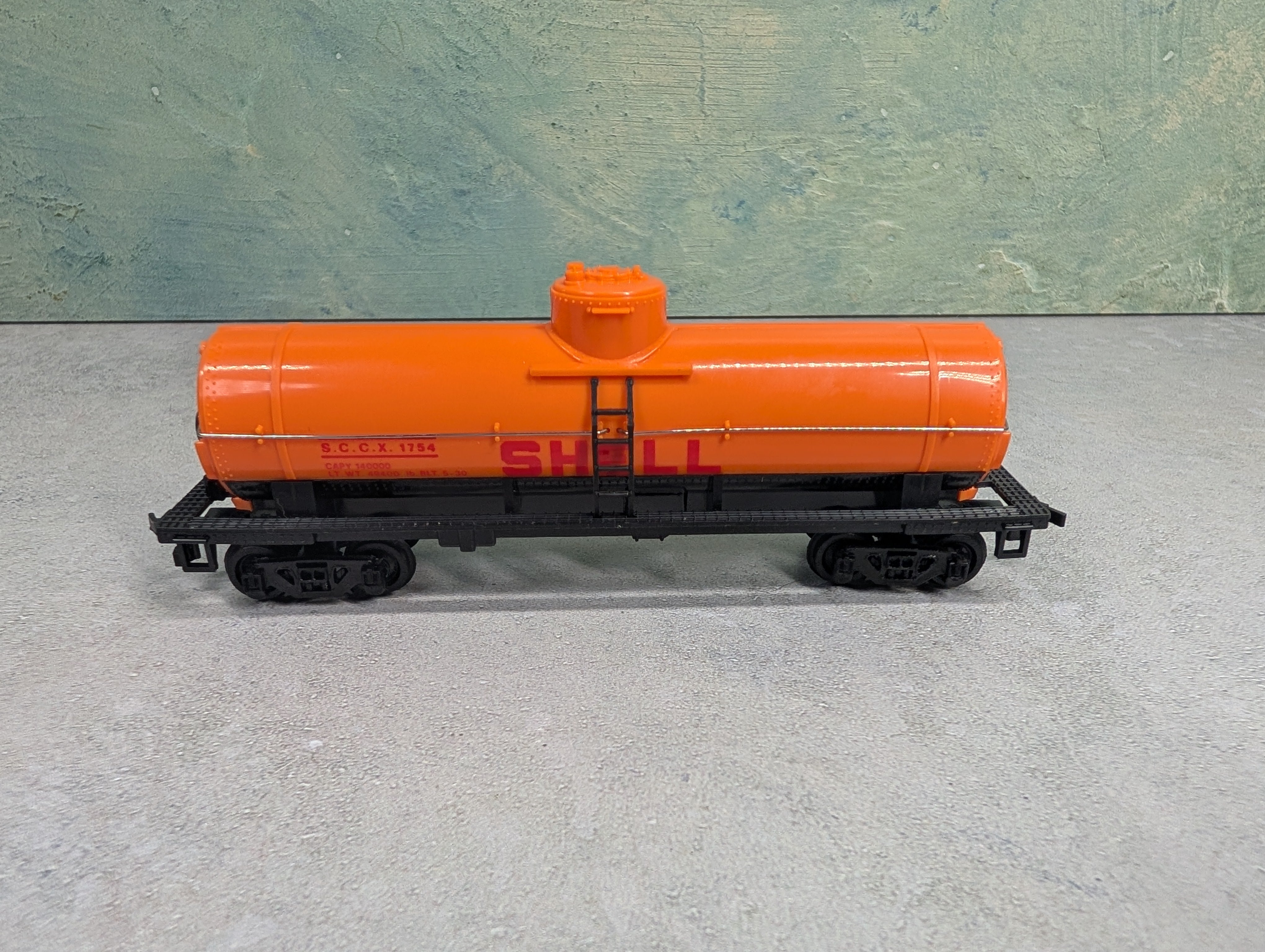 USED Bachmann HO Scale Single Dome Tank Car Shell SCCX #1754