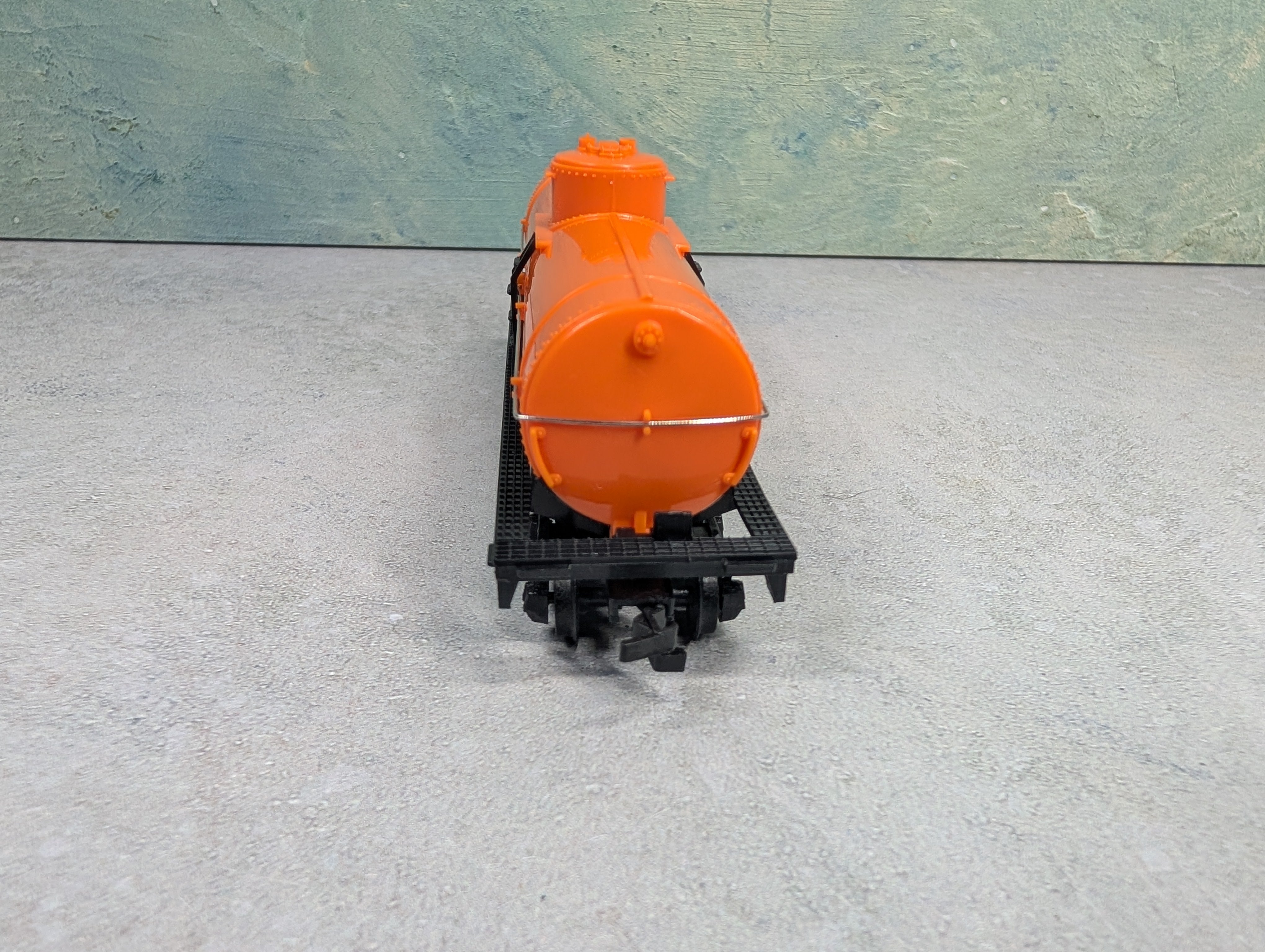 USED Bachmann HO Scale Single Dome Tank Car Shell SCCX #1754