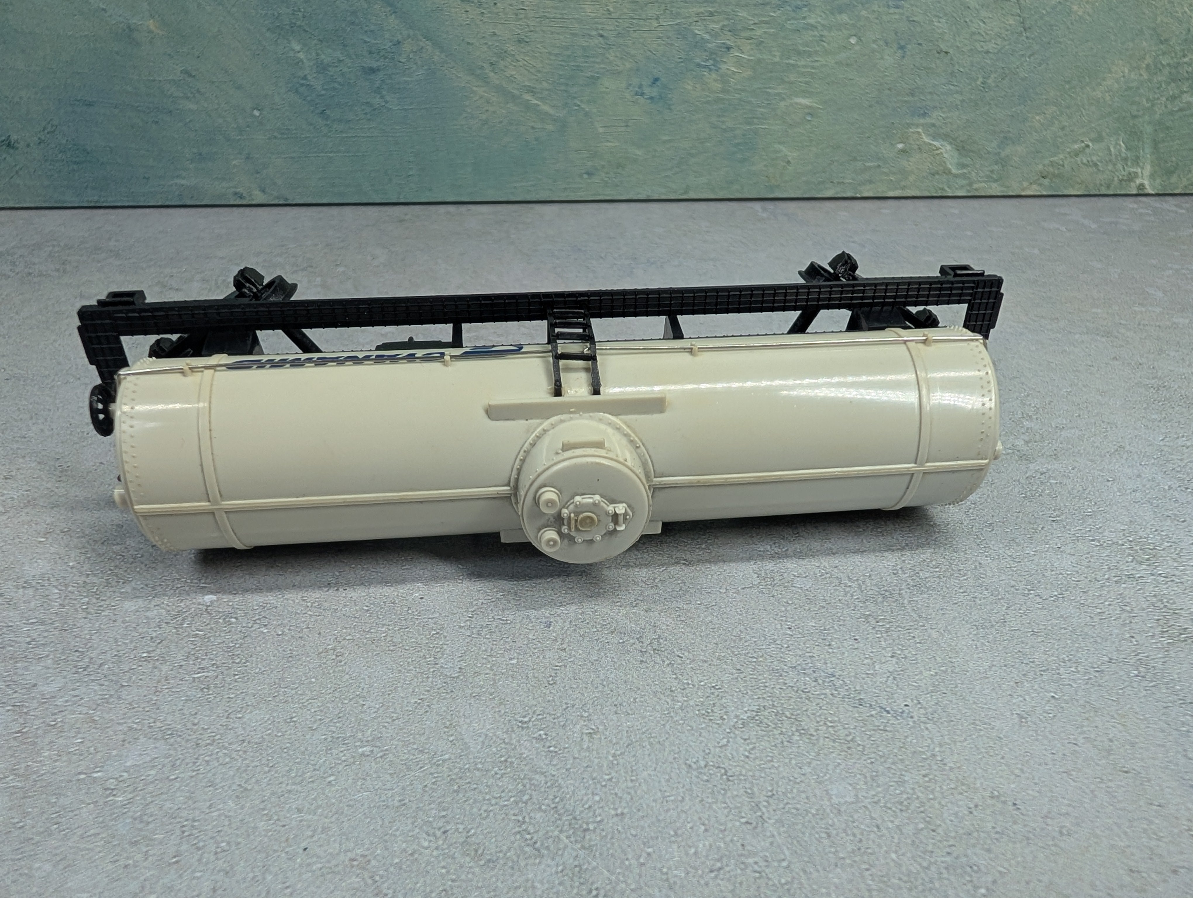 USED Bachmann HO Scale Single Dome Tank Car Cyanamid