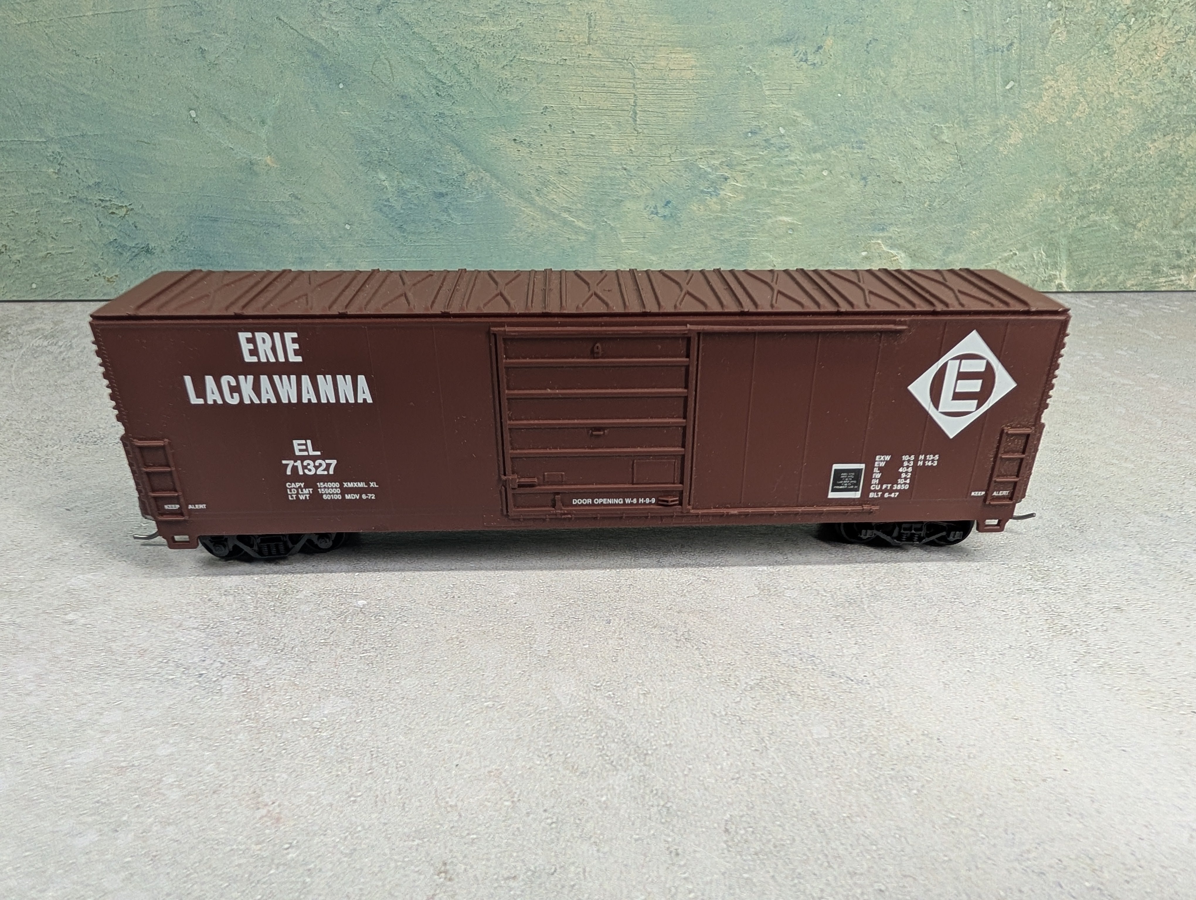 USED Life-Like HO Scale 50' Box Car Erie Lackawanna EL #71327