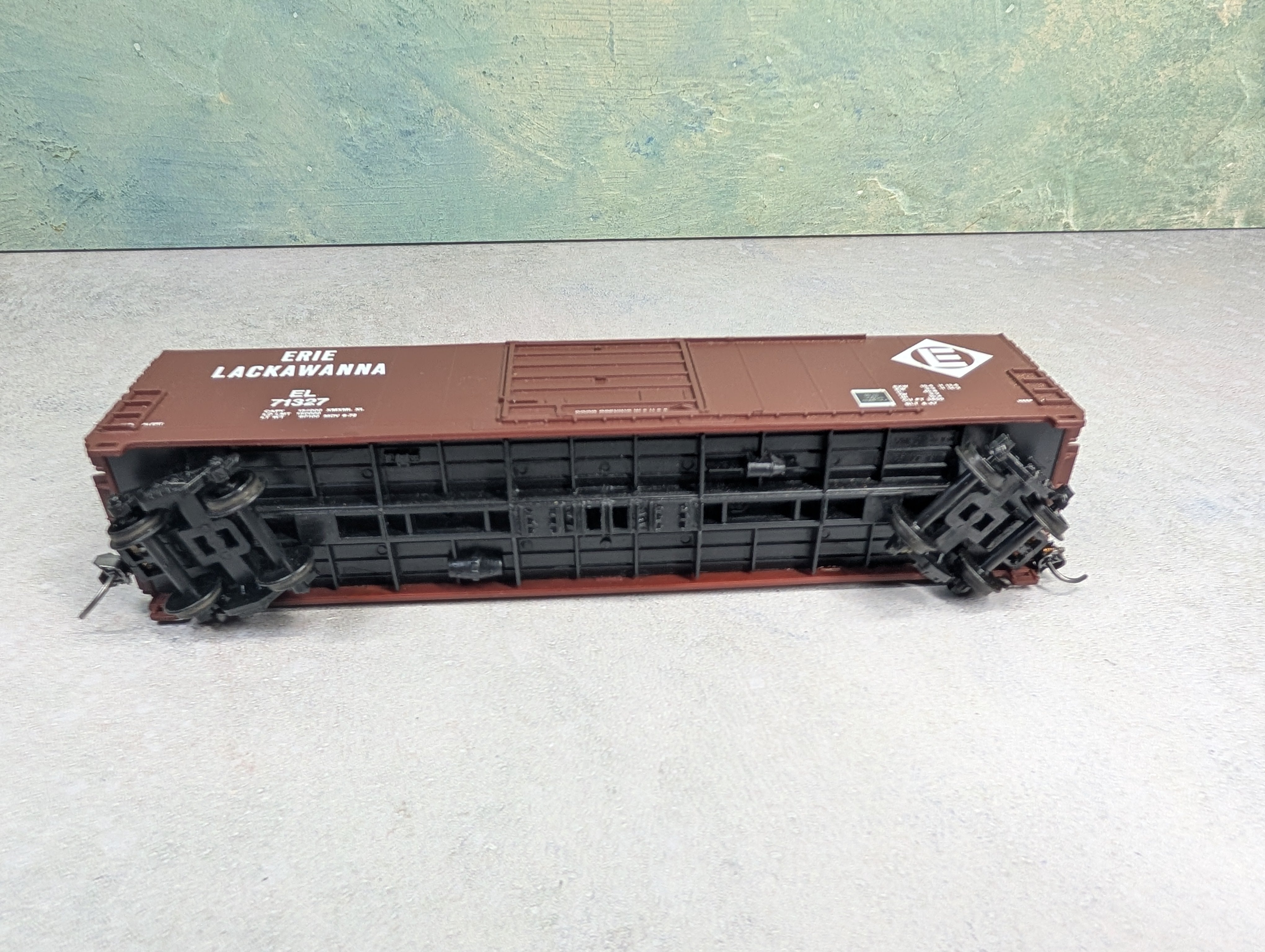 USED Life-Like HO Scale 50' Box Car Erie Lackawanna EL #71327