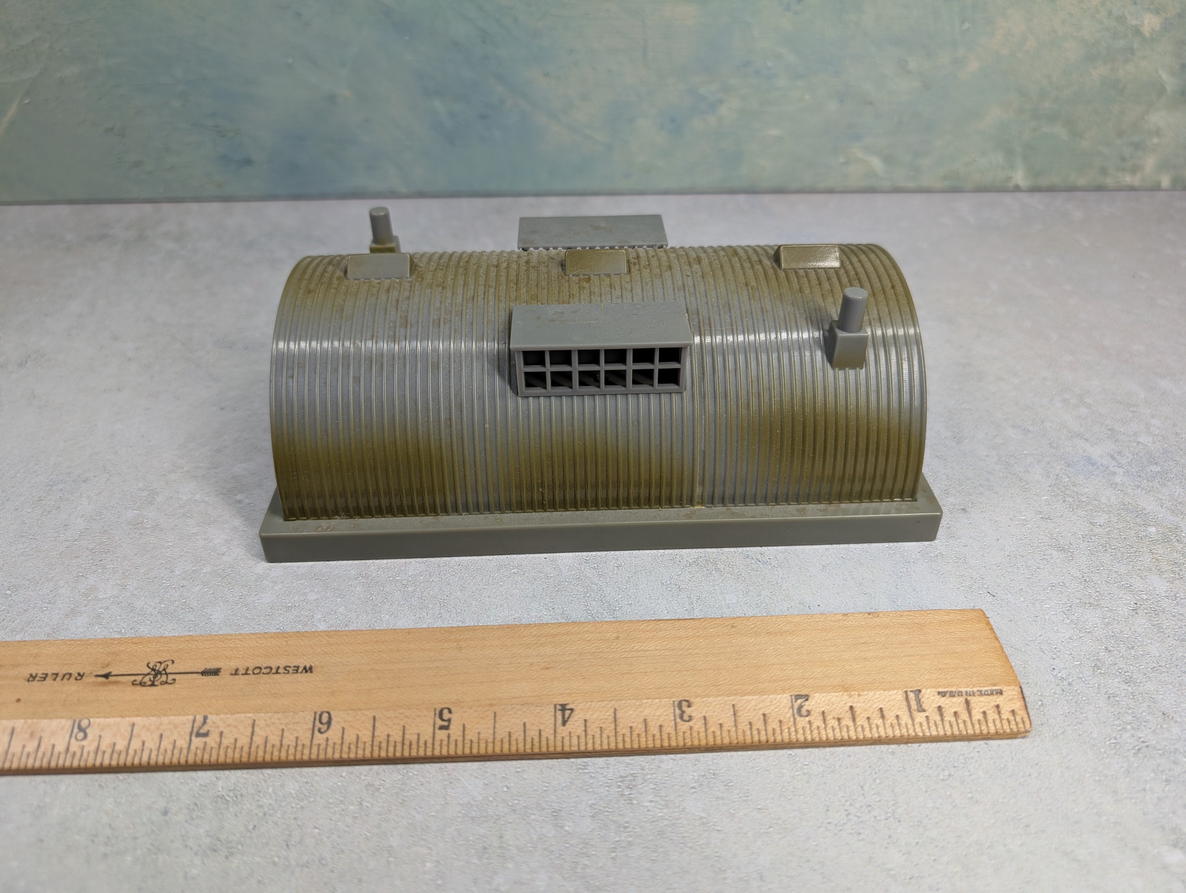 USED HO Scale Weathered Quonset Hut