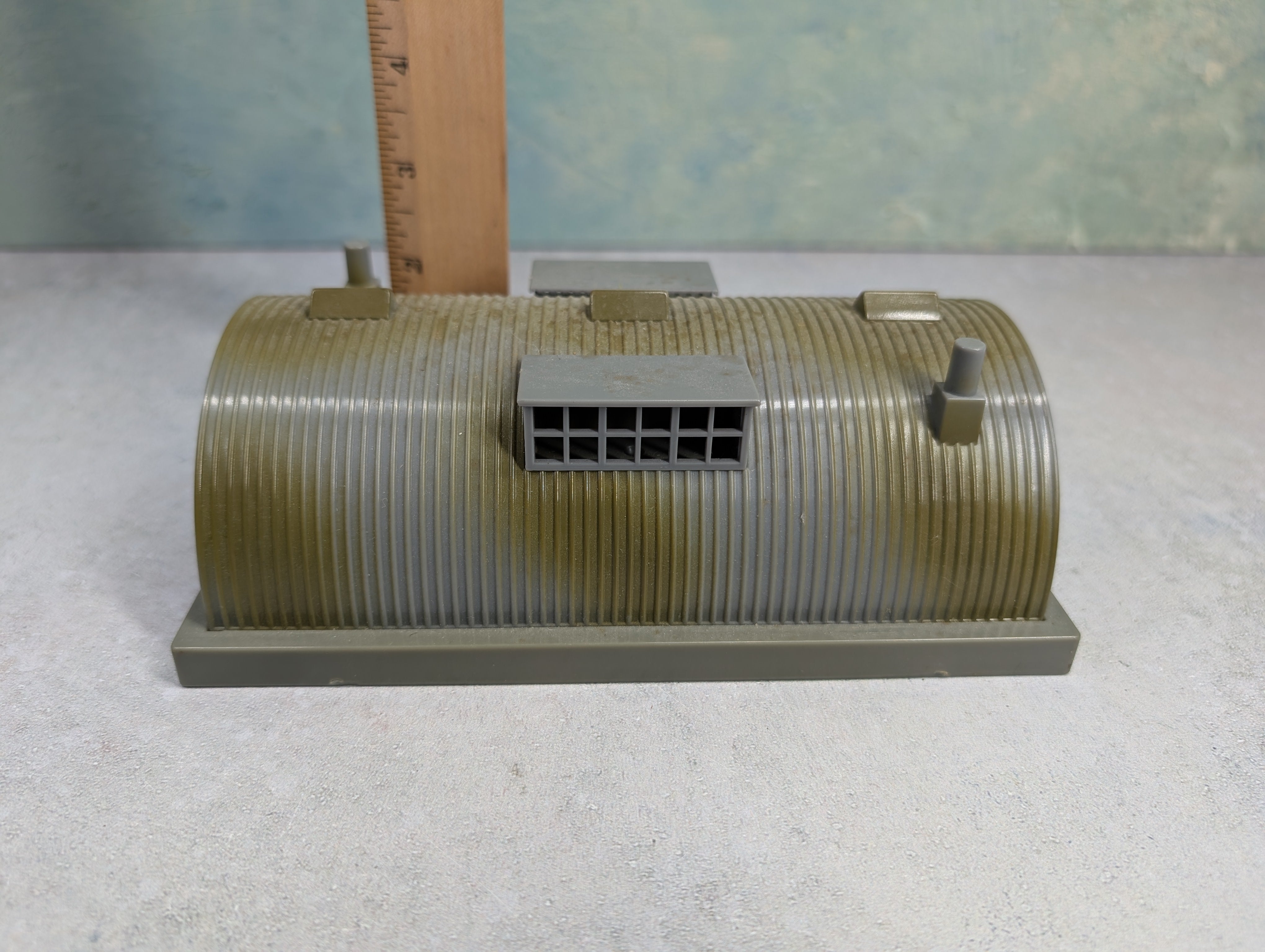 USED HO Scale Weathered Quonset Hut