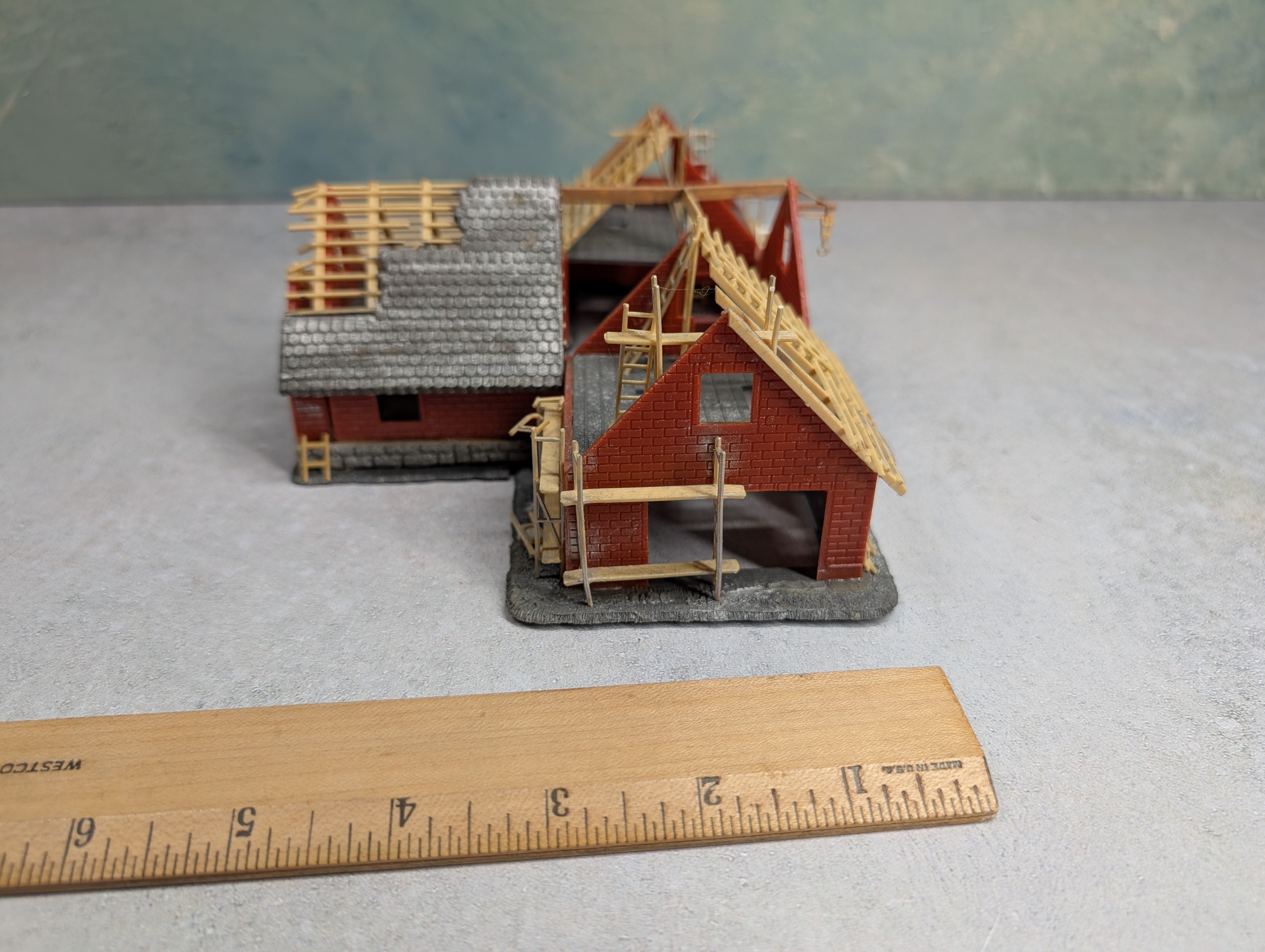 USED Tyco HO Scale Custom Modified Homes Under Construction