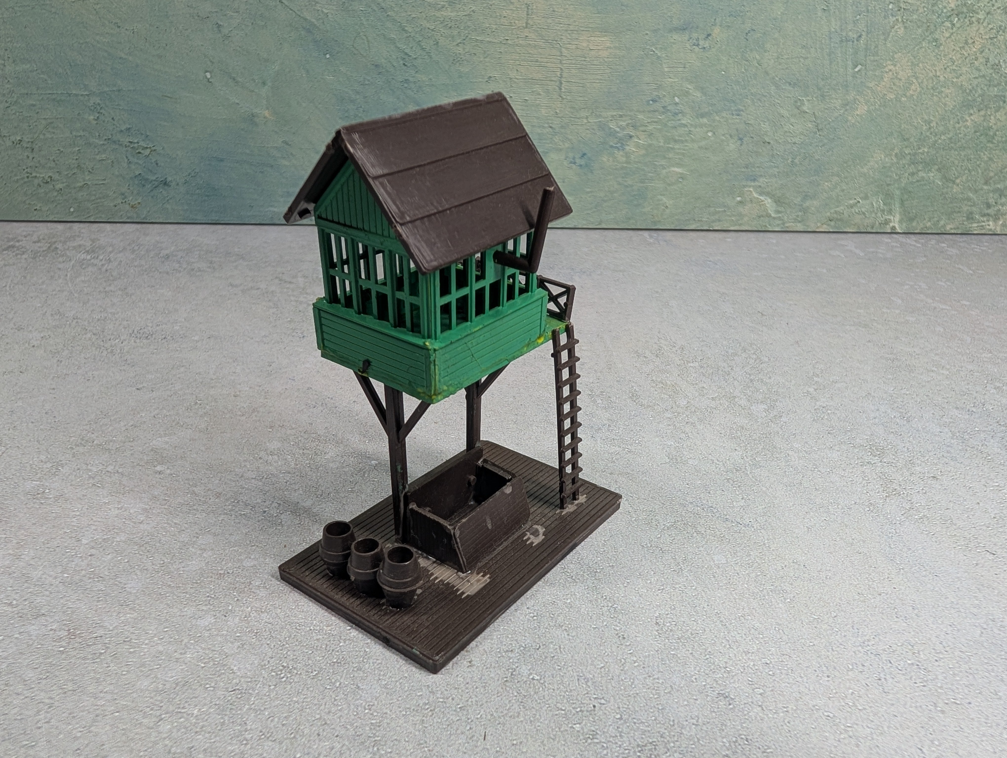 USED HO Scale Elevated Railroad Switch