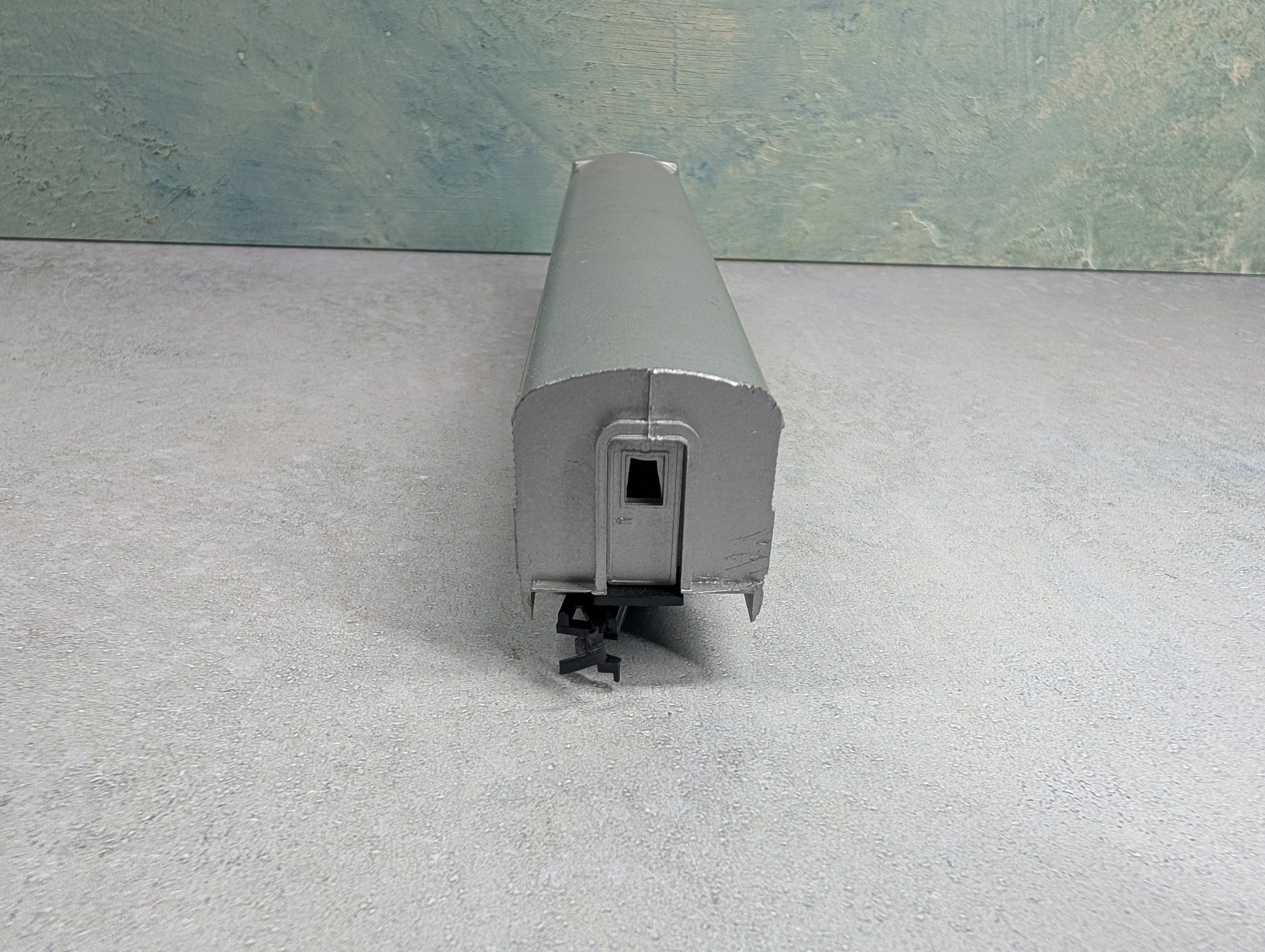 USED Life-Like HO Scale Passenger Car Amtrak Silver Lodge