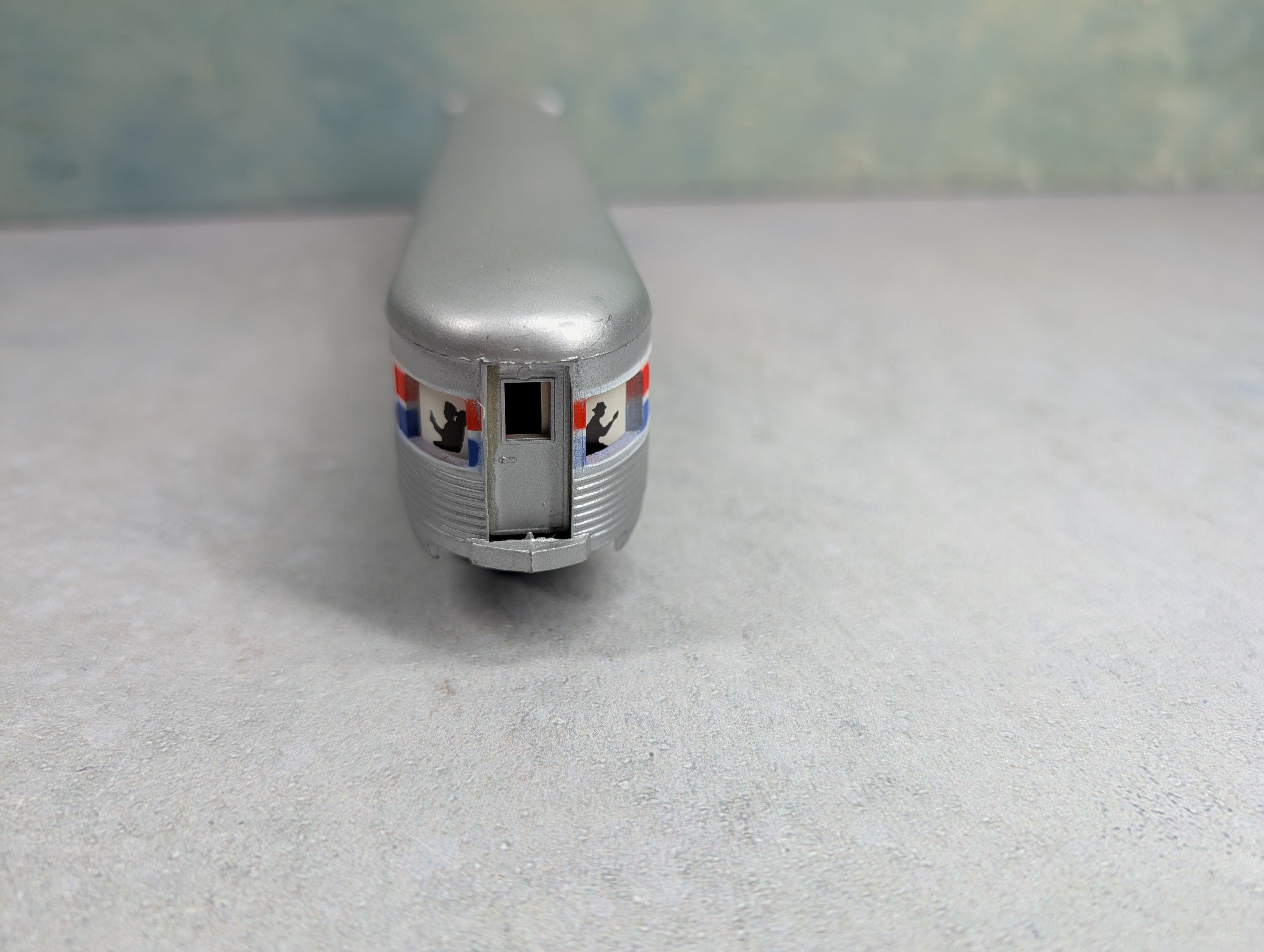 USED Life-Like HO Scale OBS Passenger Car Amtrak #9545 Silver Vision