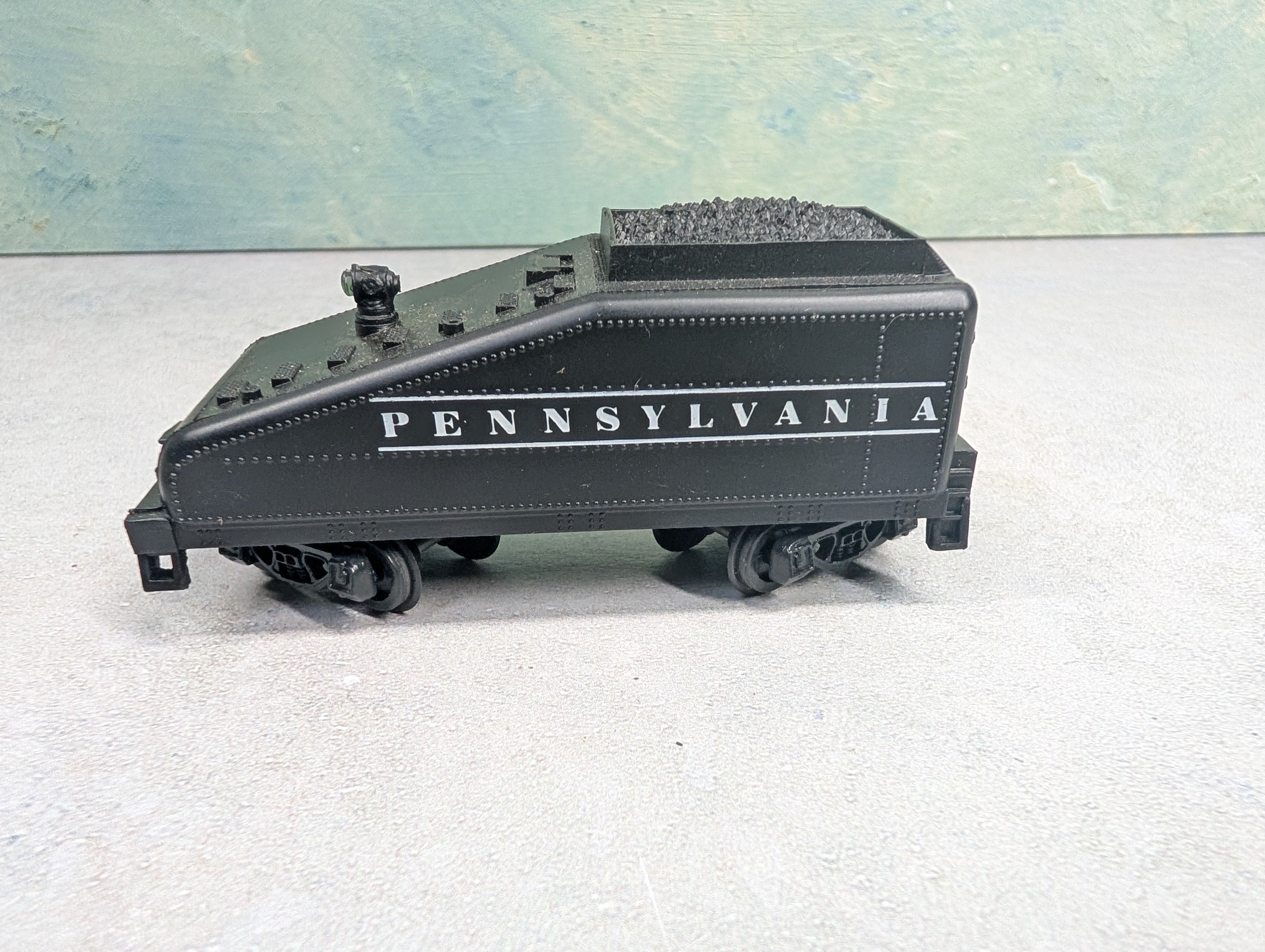 USED Life-Like HO Scale Black Steam Locomotive Tender Pennsylvania