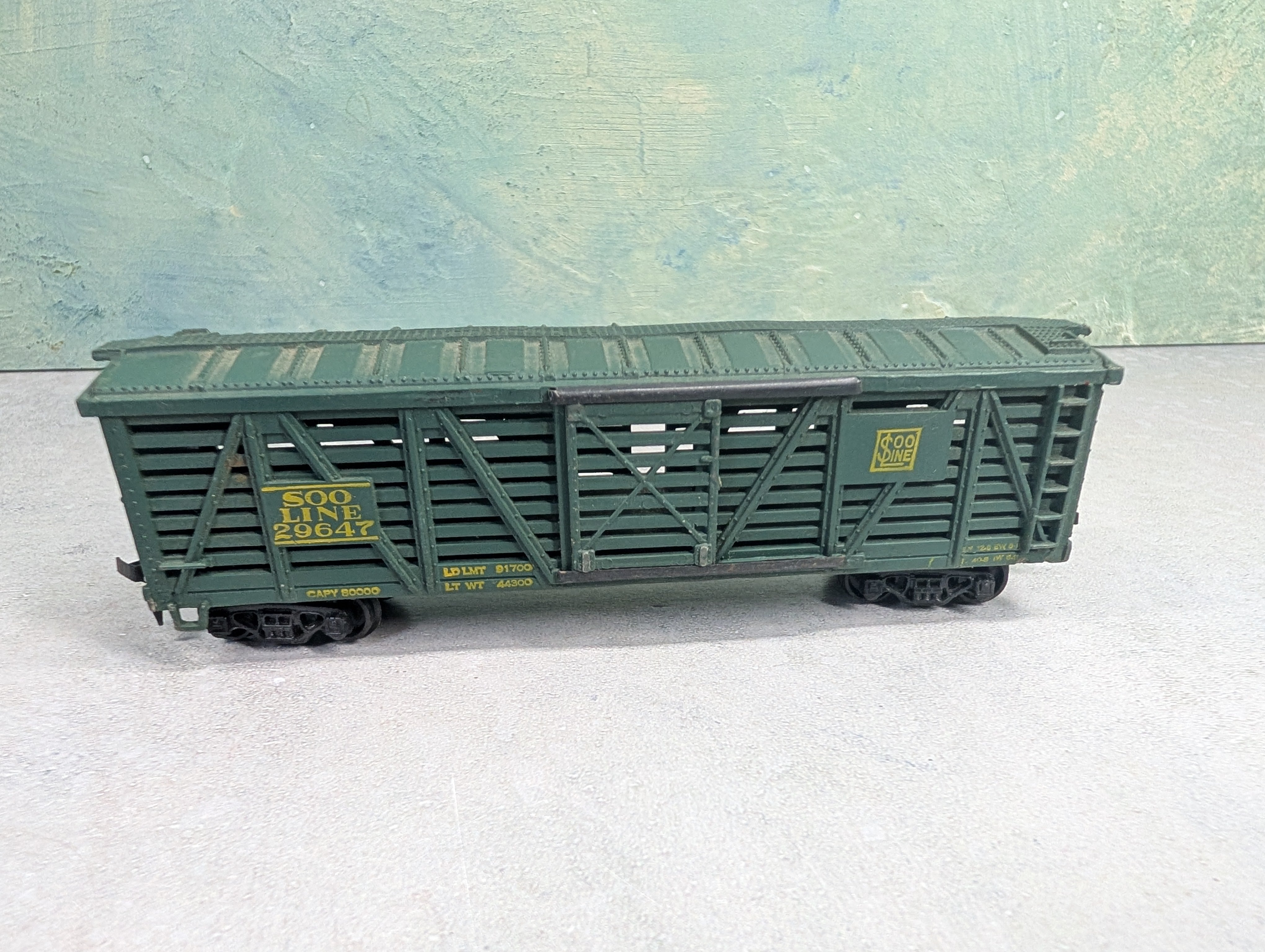 USED Varney HO Scale 40' Cattle Stock Car SOO Line #29647