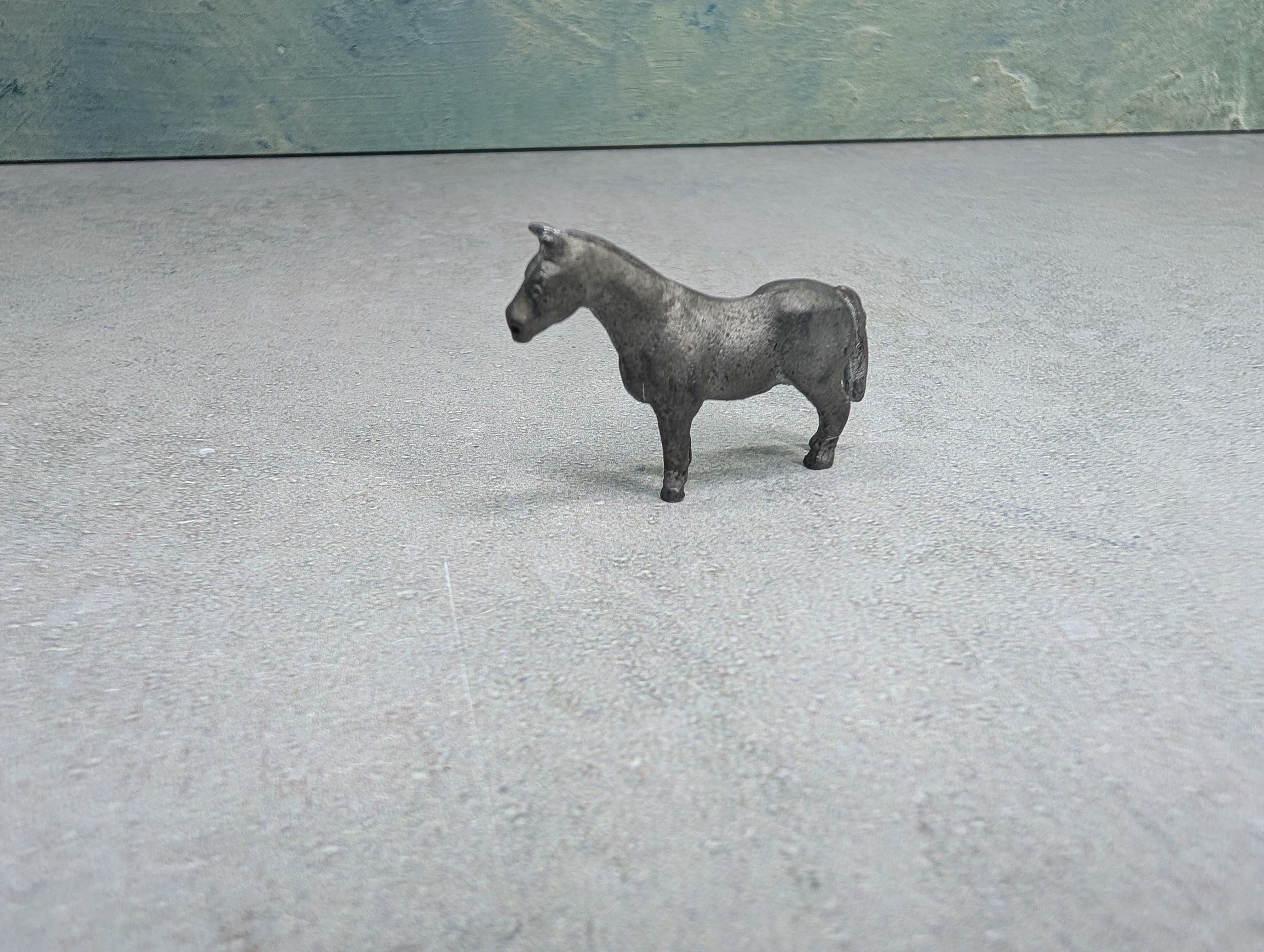 USED HO Scale Horse (Die-Cast or Pewter)