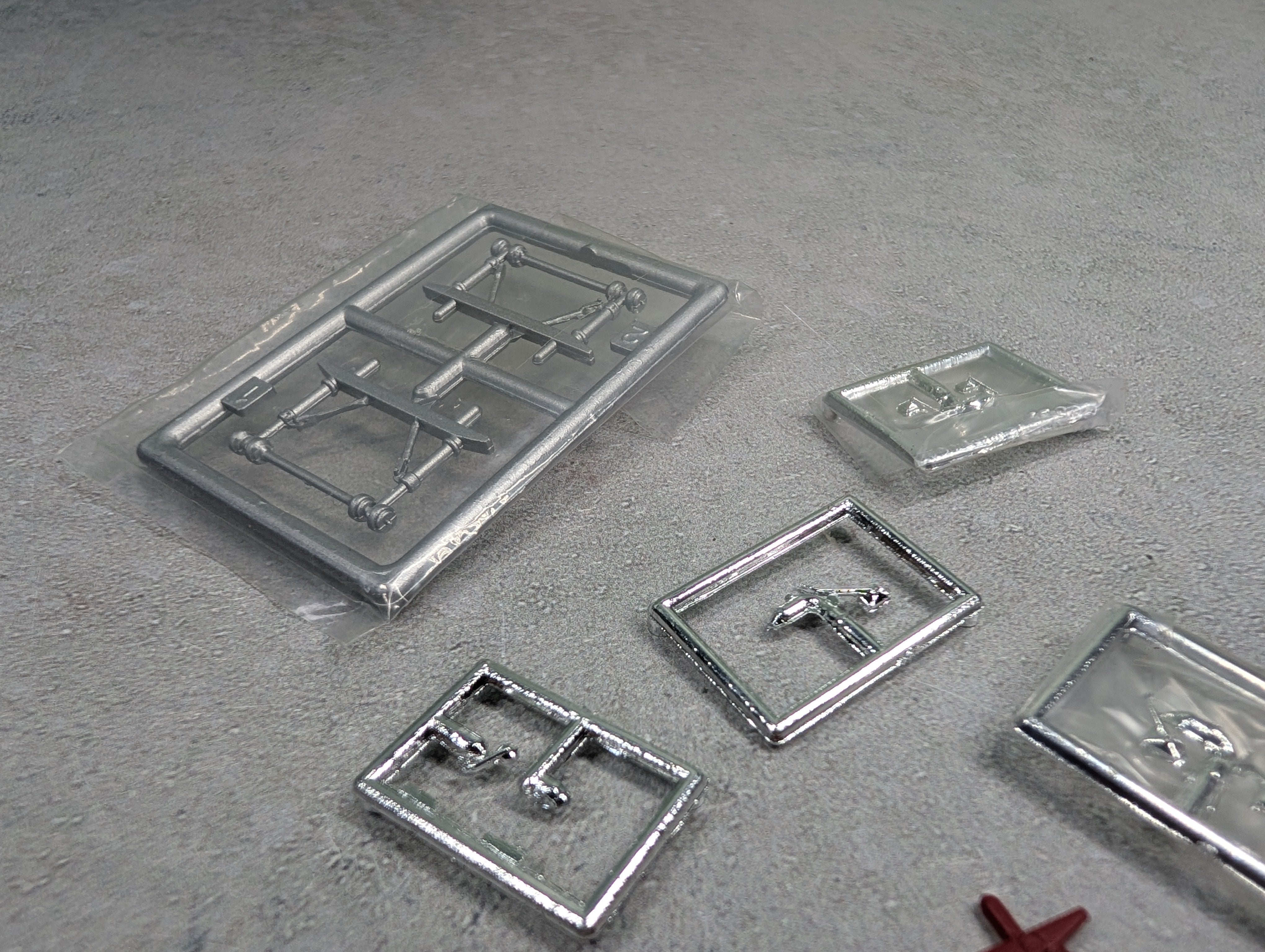 USED HO Scale Various Truck & Trailer Detail Parts