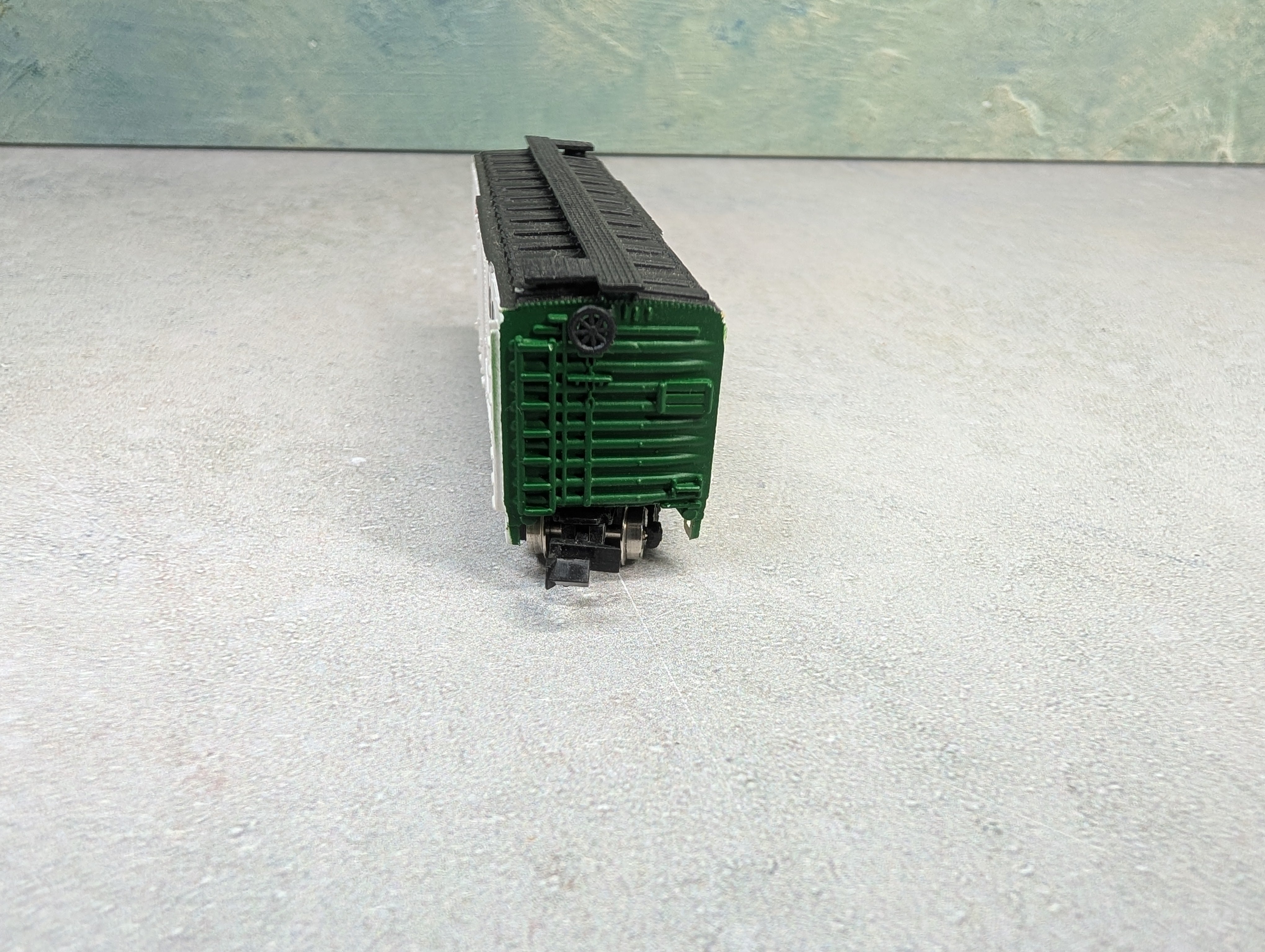 USED Bachmann N Scale 41' Box Car Lehigh Valley NIRX #41003