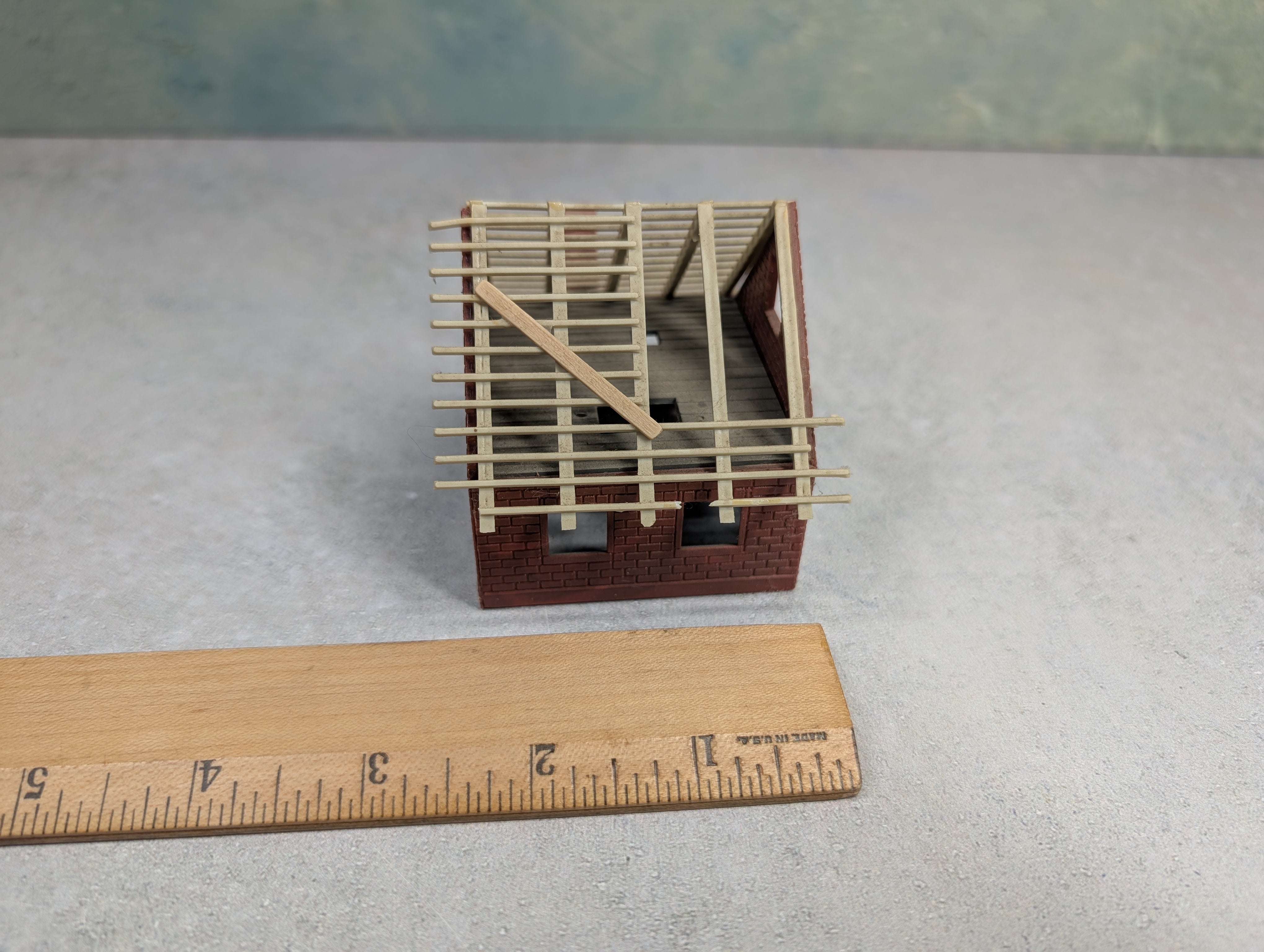 USED HO Scale Brick Home Under Construction w/ Chimney