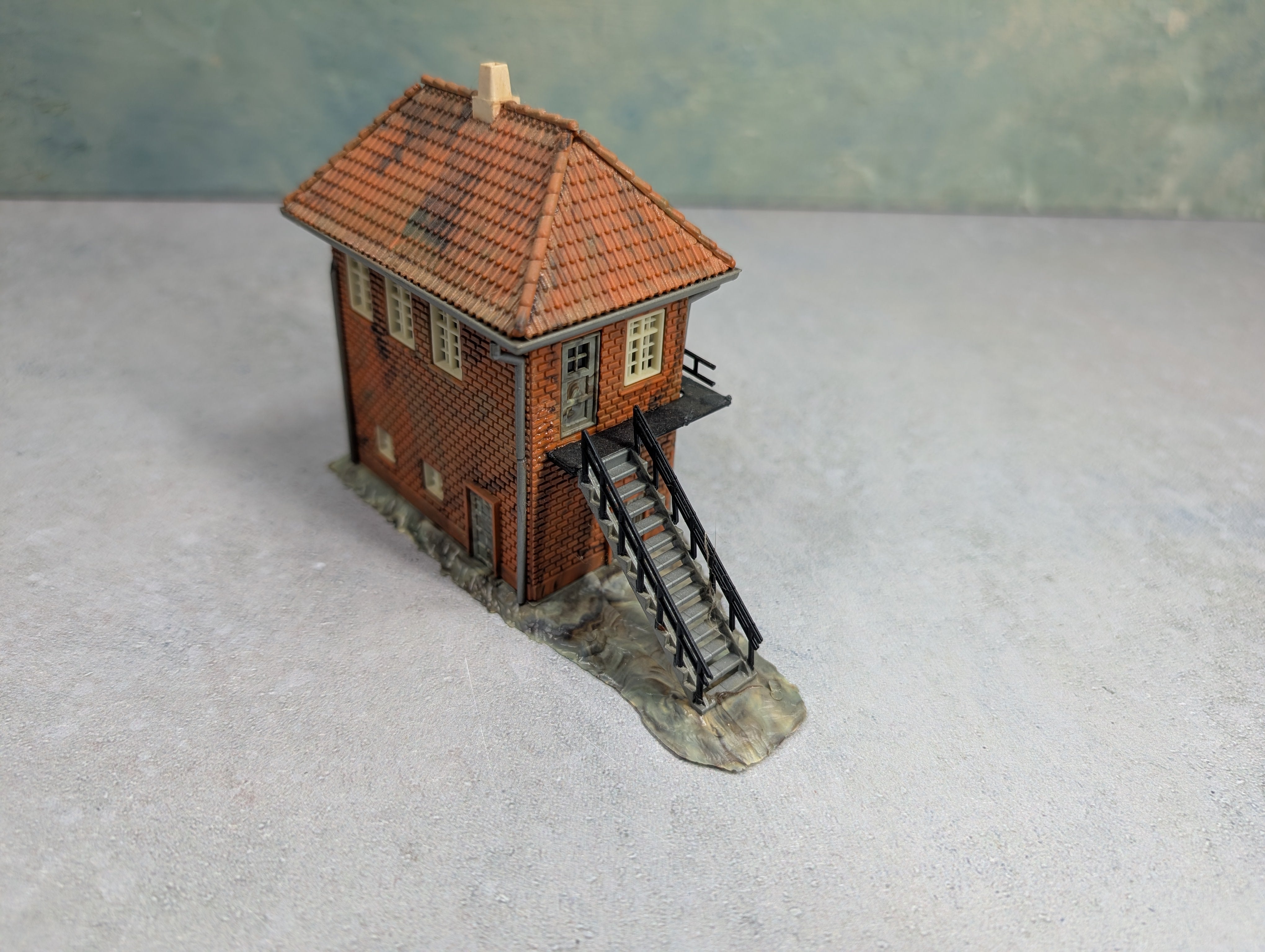 USED Heljan HO Scale Switch Tower