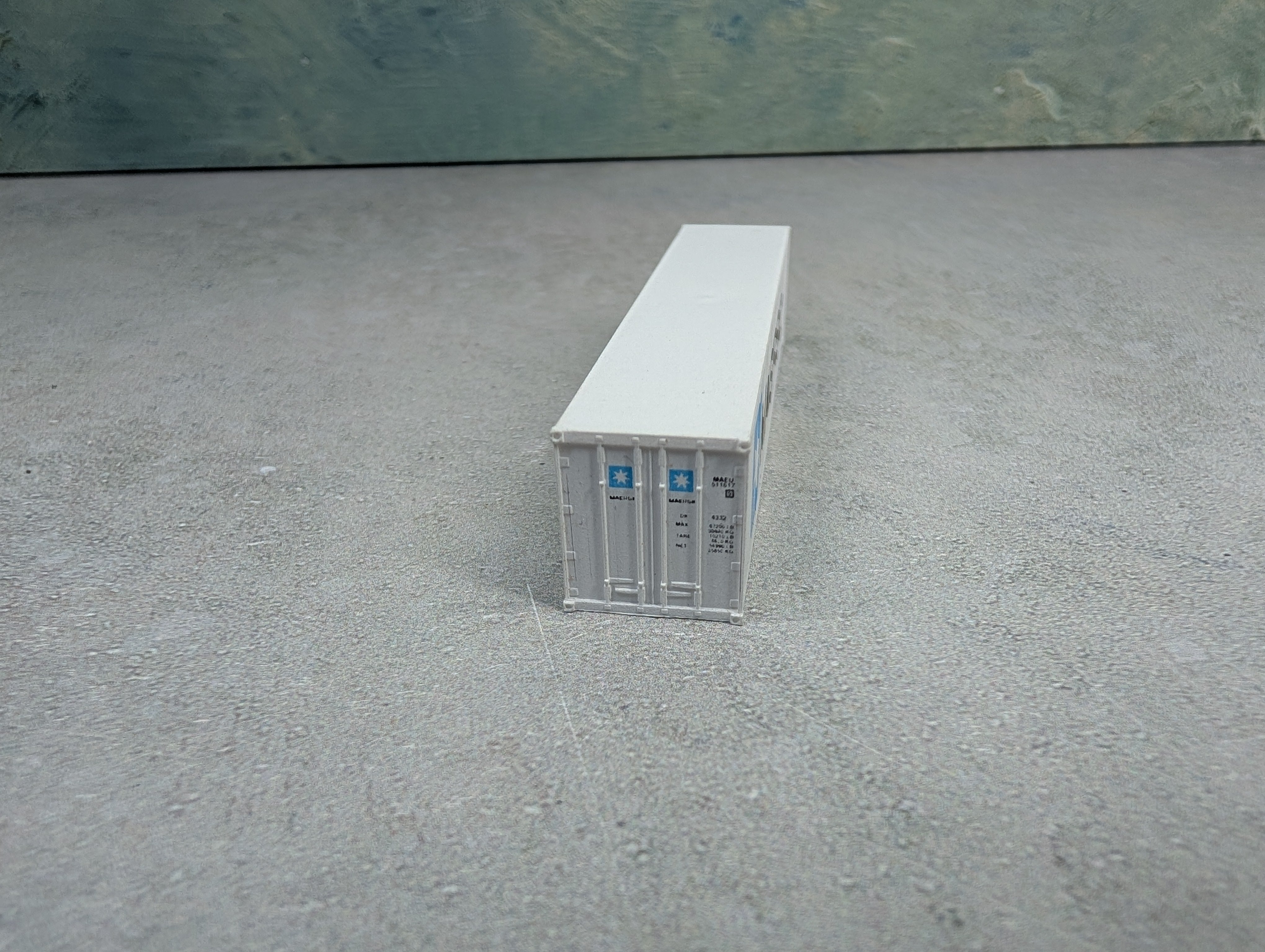 USED Deluxe N Scale 40' Refrigerated Container Maersk MAEU #511617