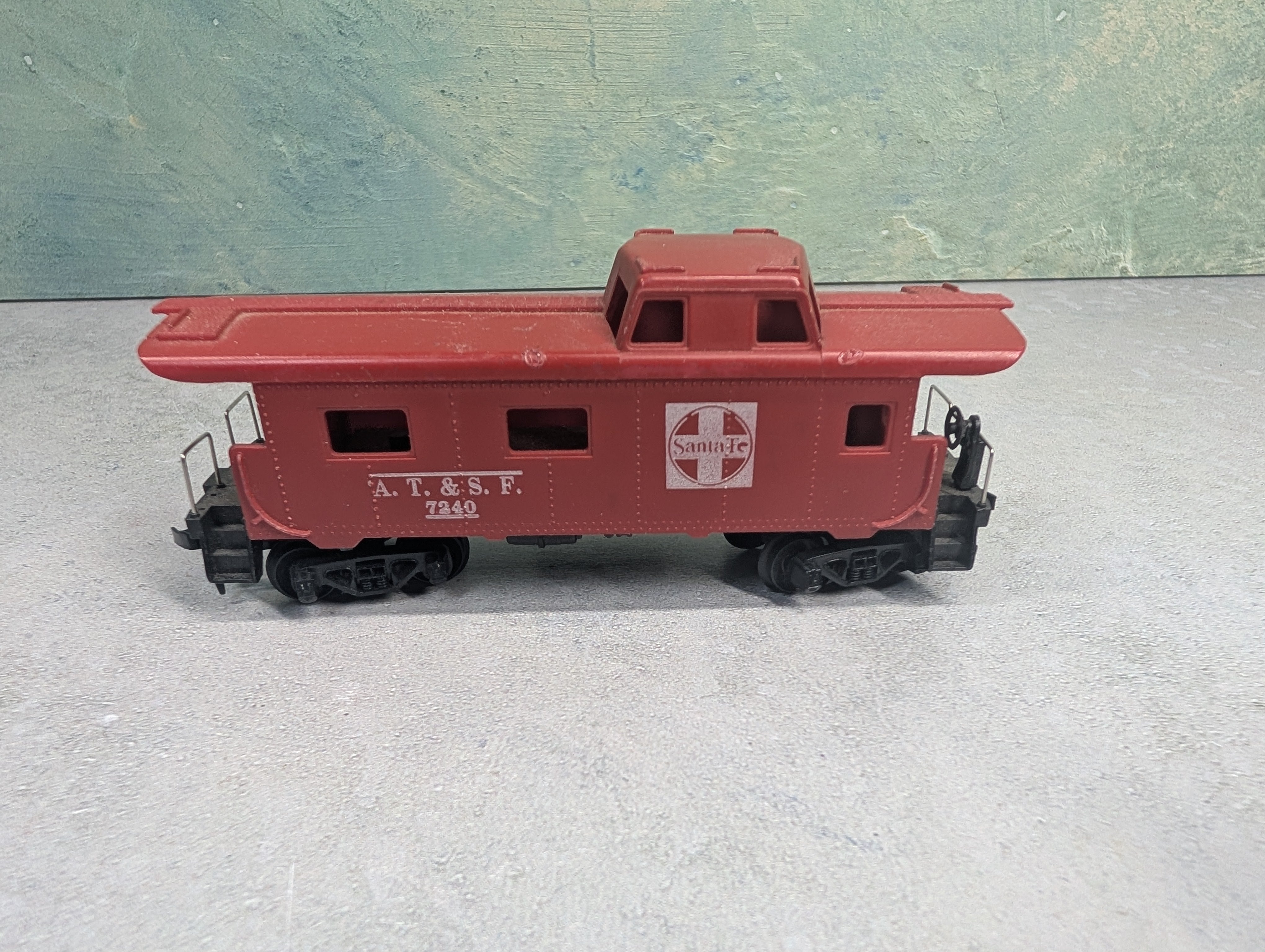 USED HO Scale Caboose Santa Fe ATSF #7240