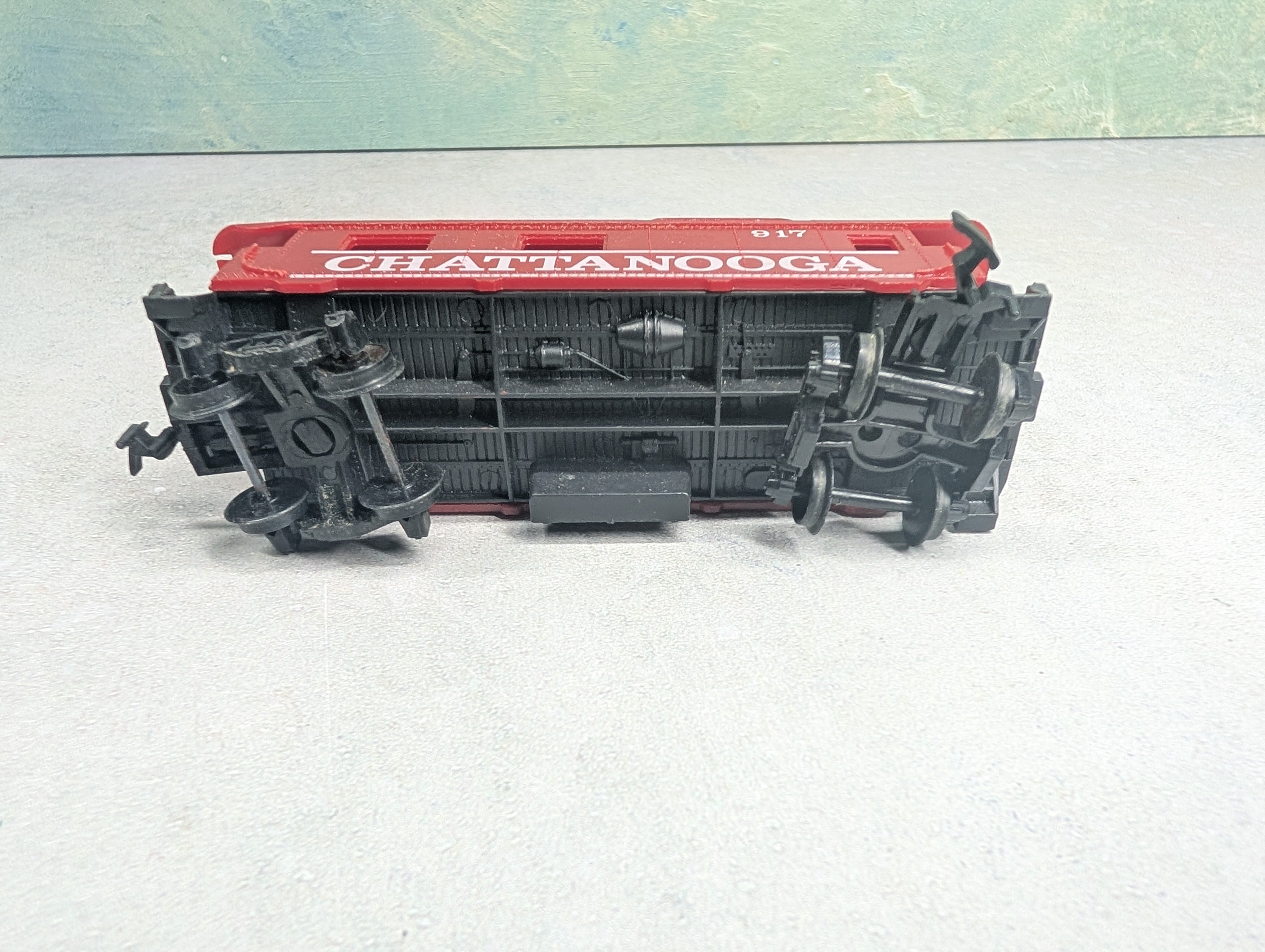 USED HO Scale Caboose Chattanooga #917