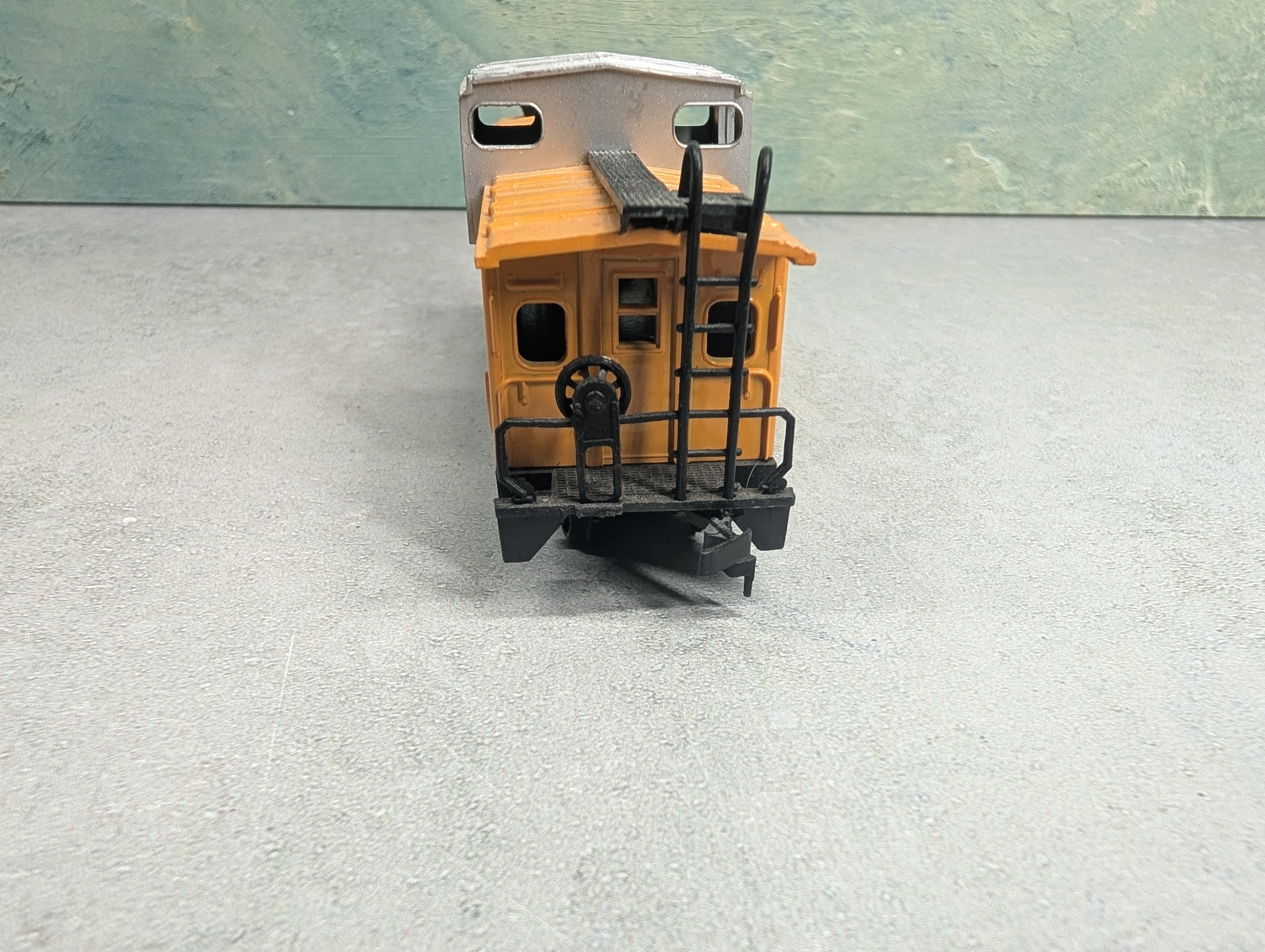 USED Bachmann HO Scale Caboose Union Pacific #206