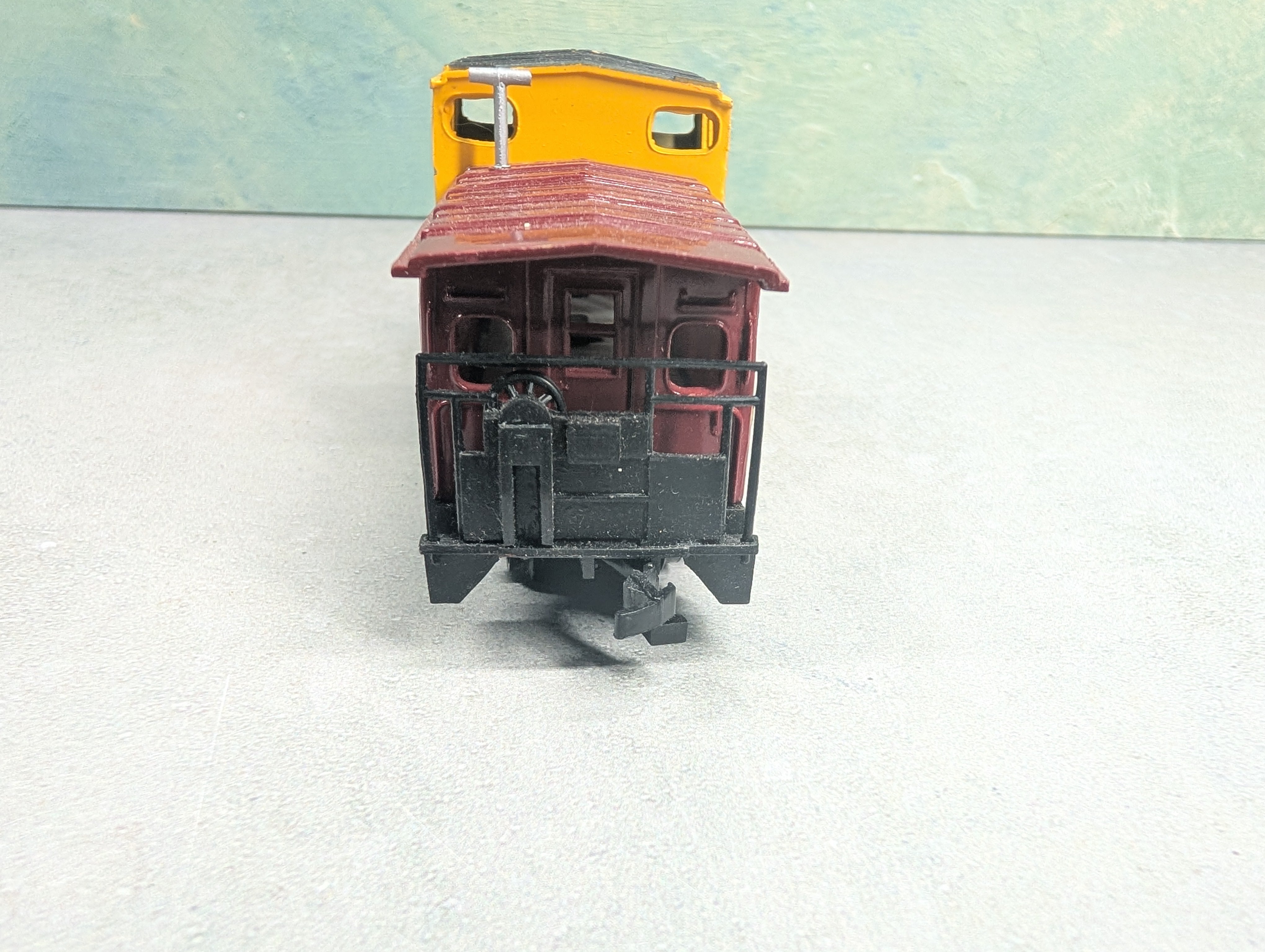 USED Bachmann HO Scale Caboose Santa Fe ATSF #999628