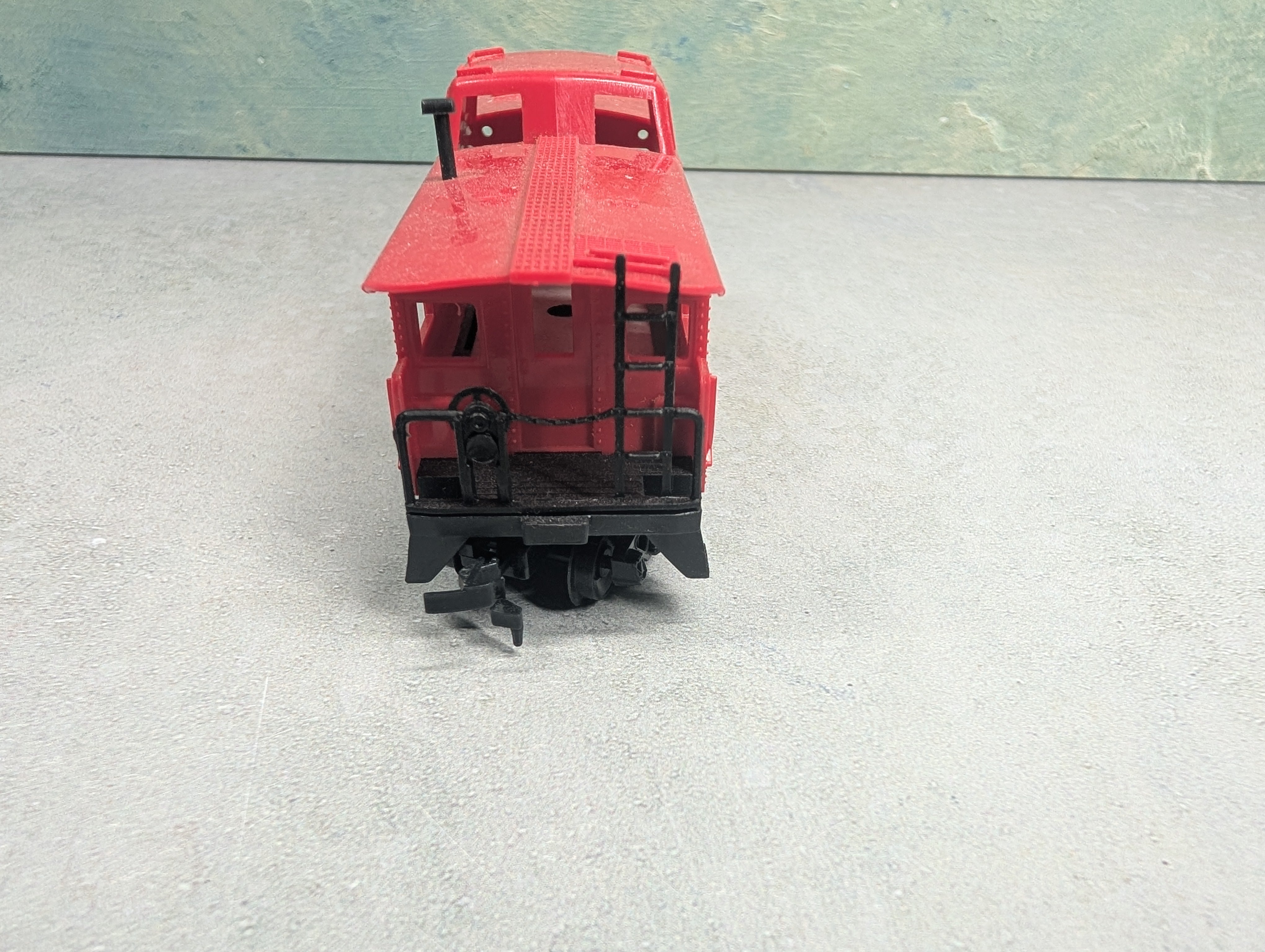 USED Tyco HO Scale Caboose #689