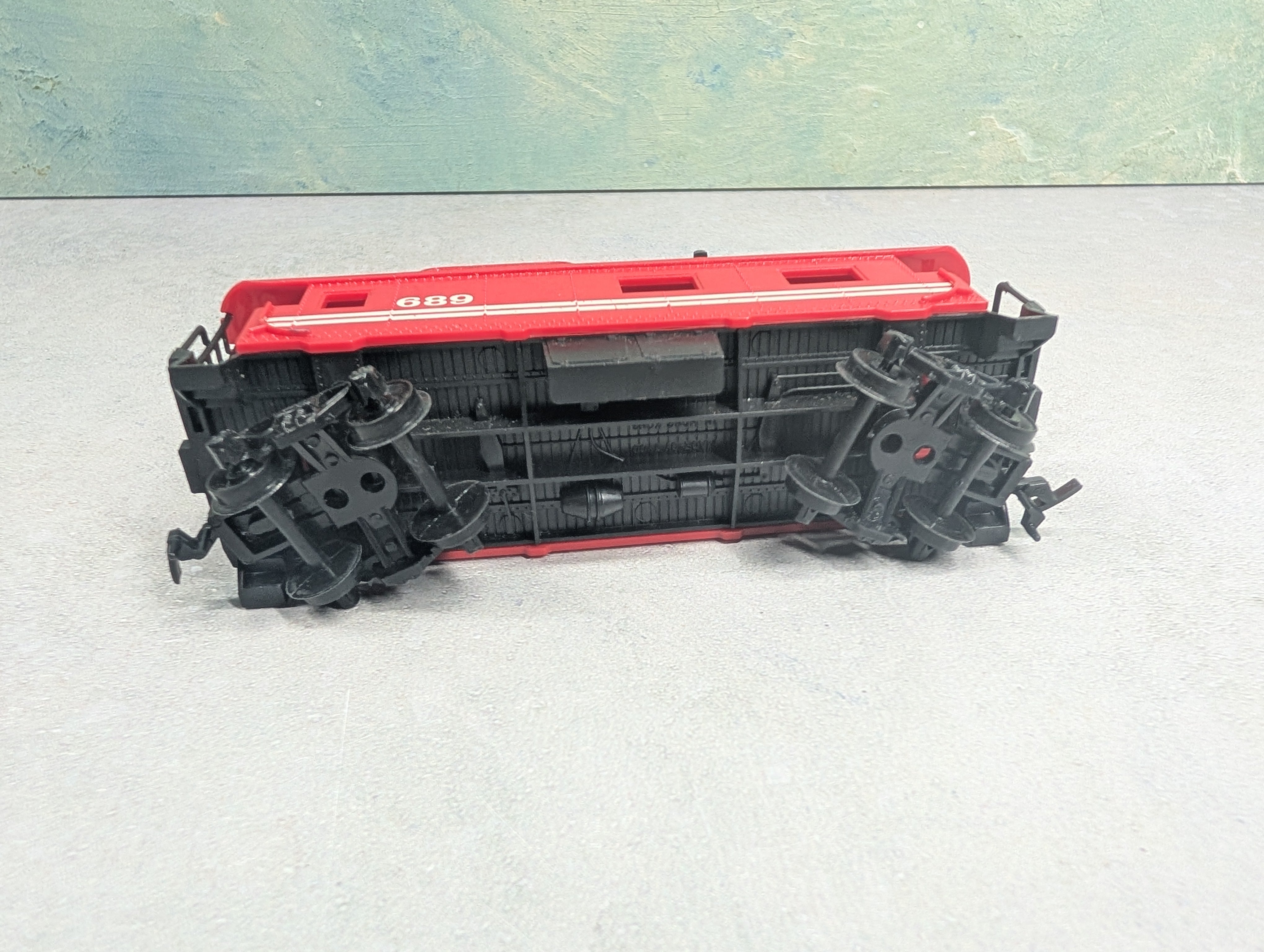 USED Tyco HO Scale Caboose #689