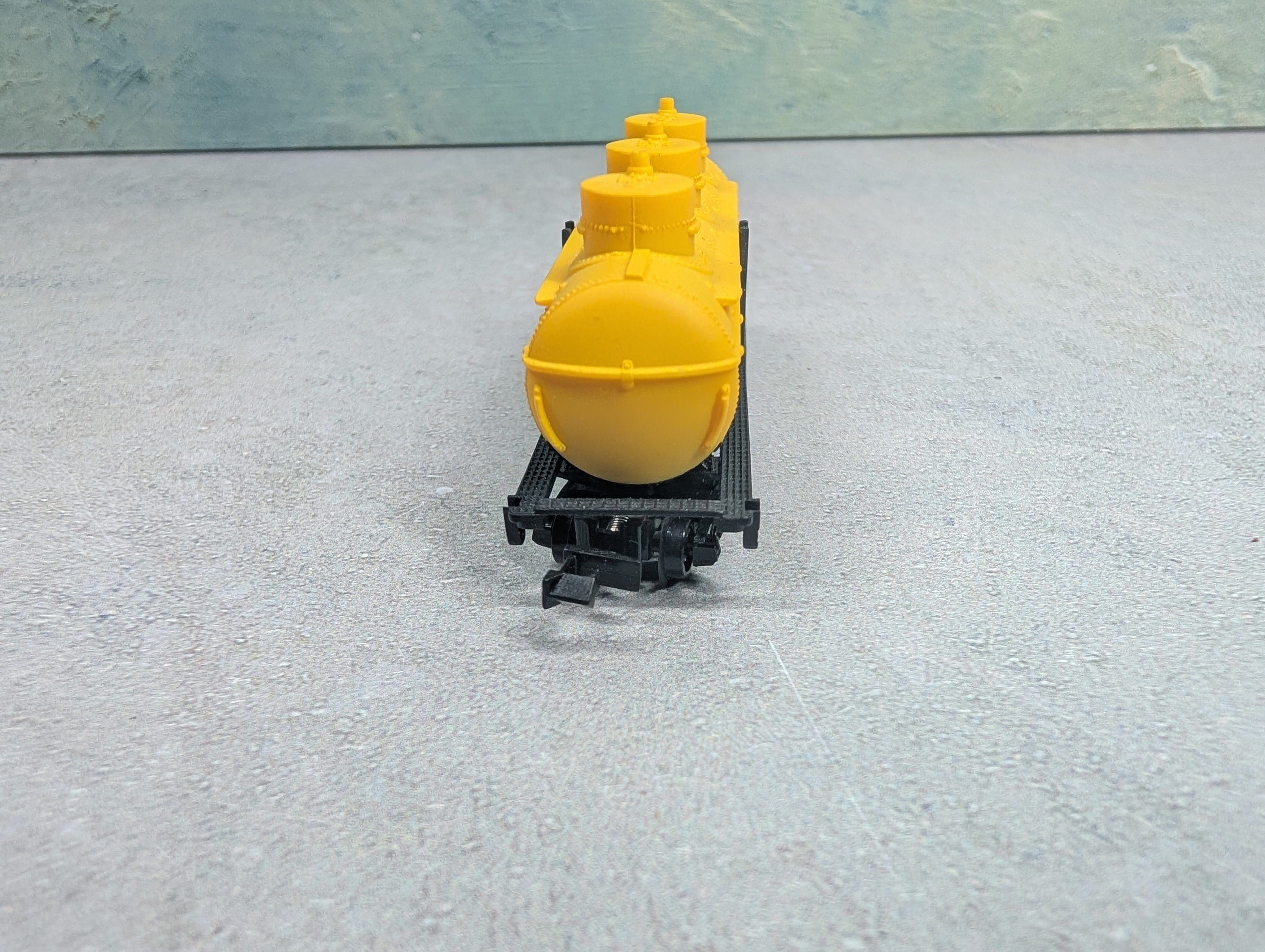 USED N Scale Triple Dome Tank Car Shell SCCX #1105