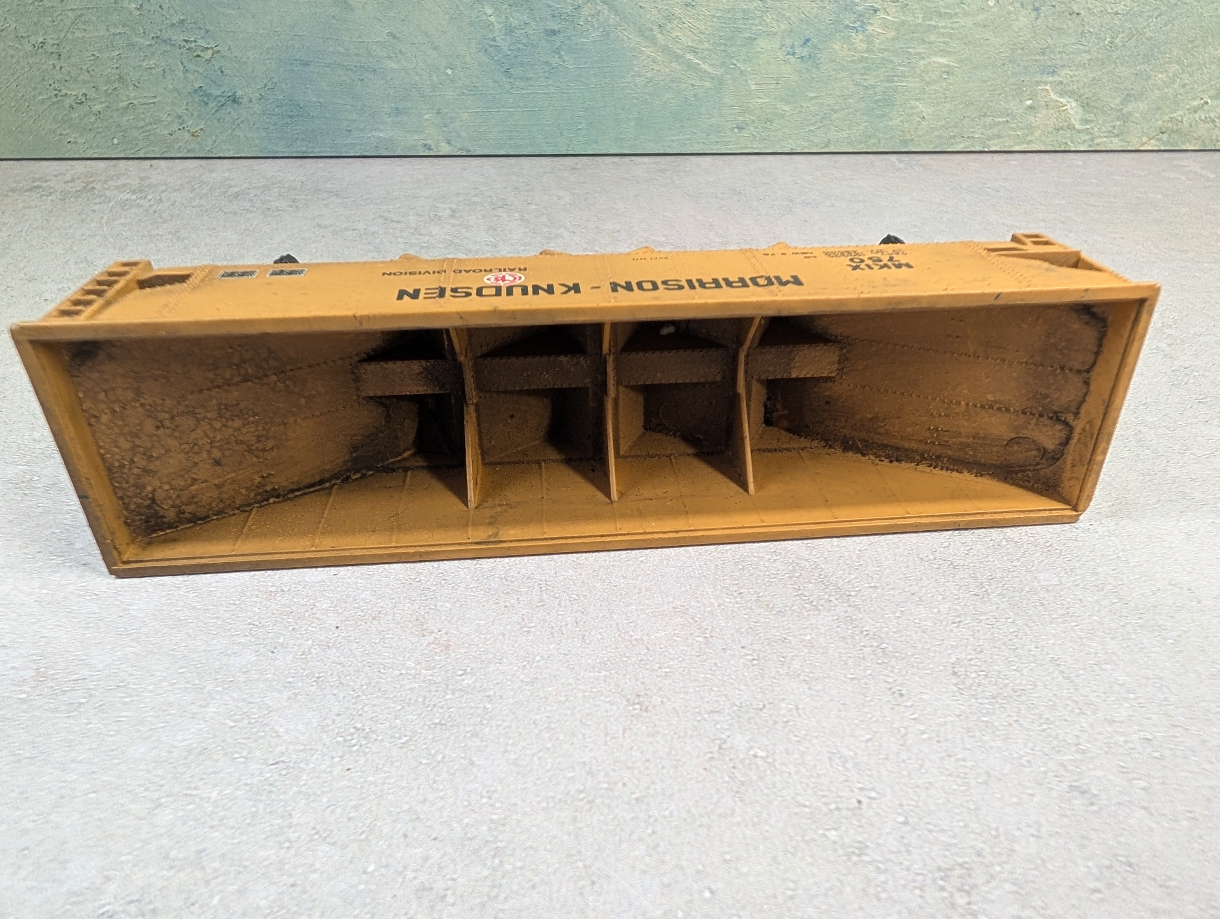 USED Bachmann HO Scale Open Hopper Morrison Knudsen MKIX #750