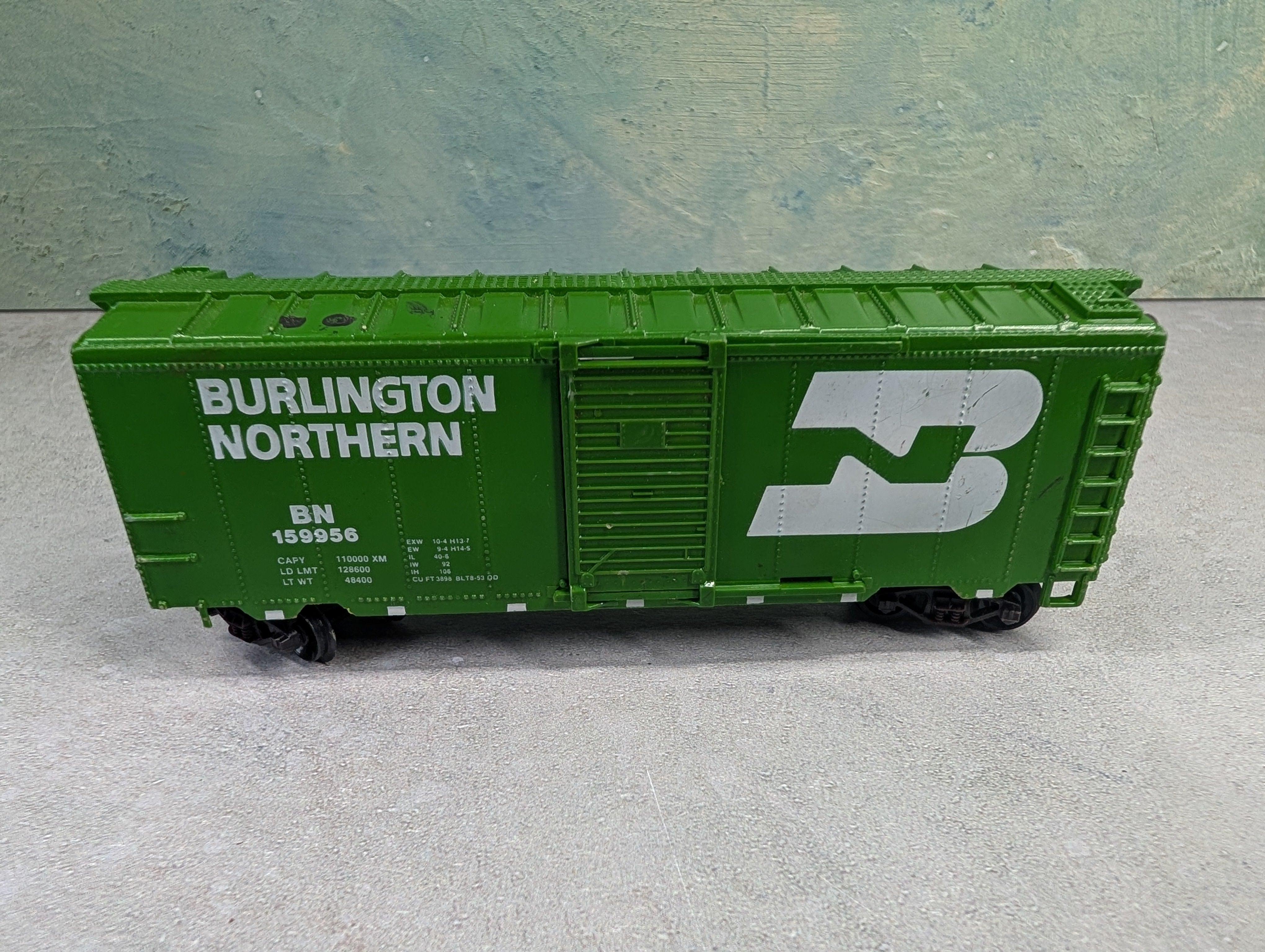 USED Life-Like HO Scale 40' Box Car Burlington Northern BN #159956