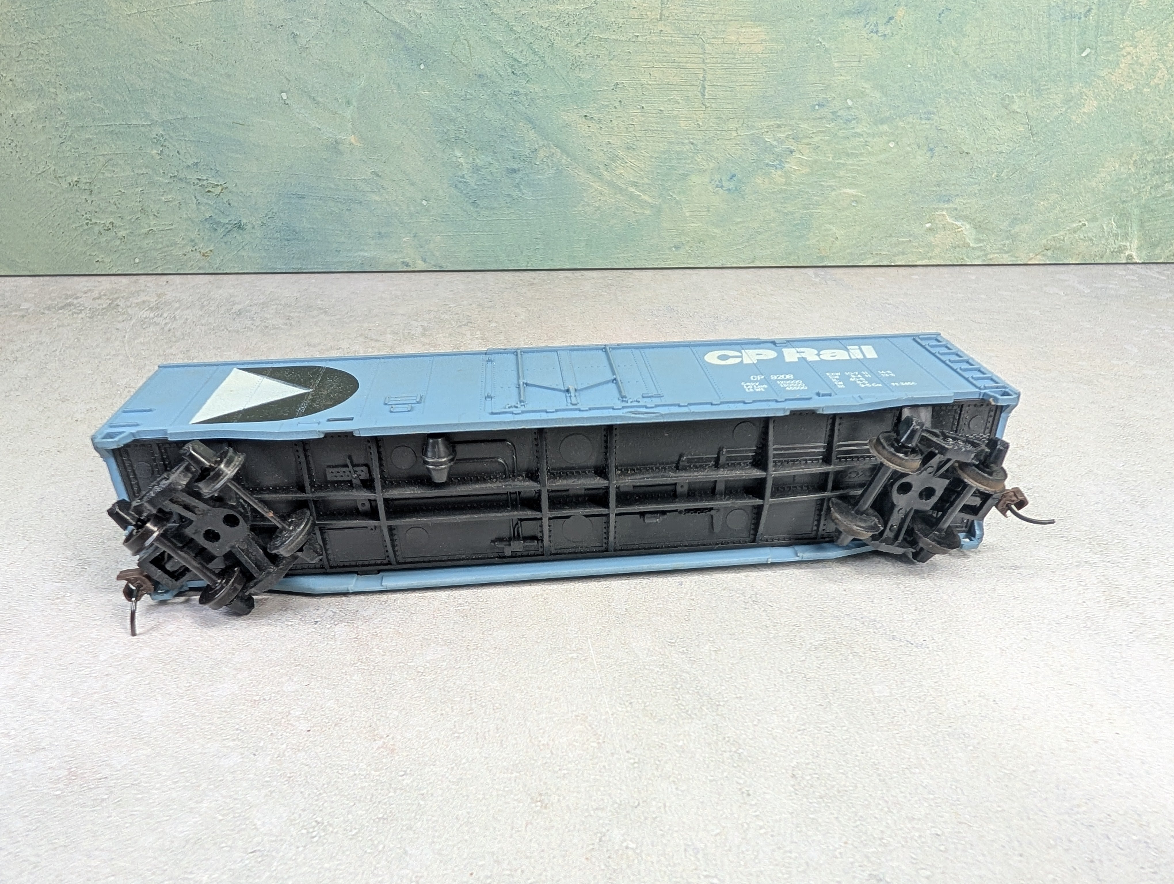 USED Tyco HO Scale 50' Box Car CP Rail CP #9208