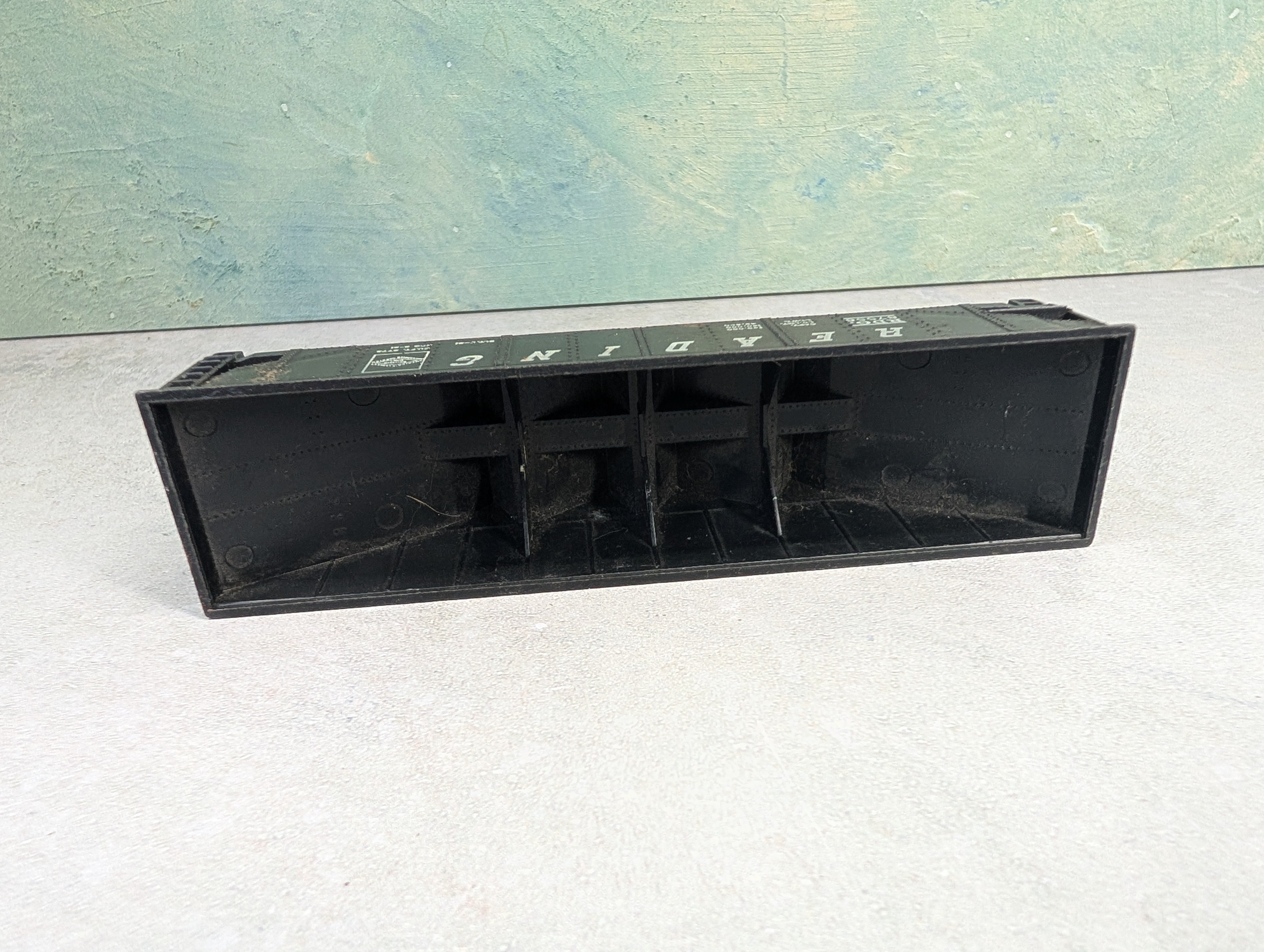 USED Tyco HO Scale Open Hopper Reading RDG #87556