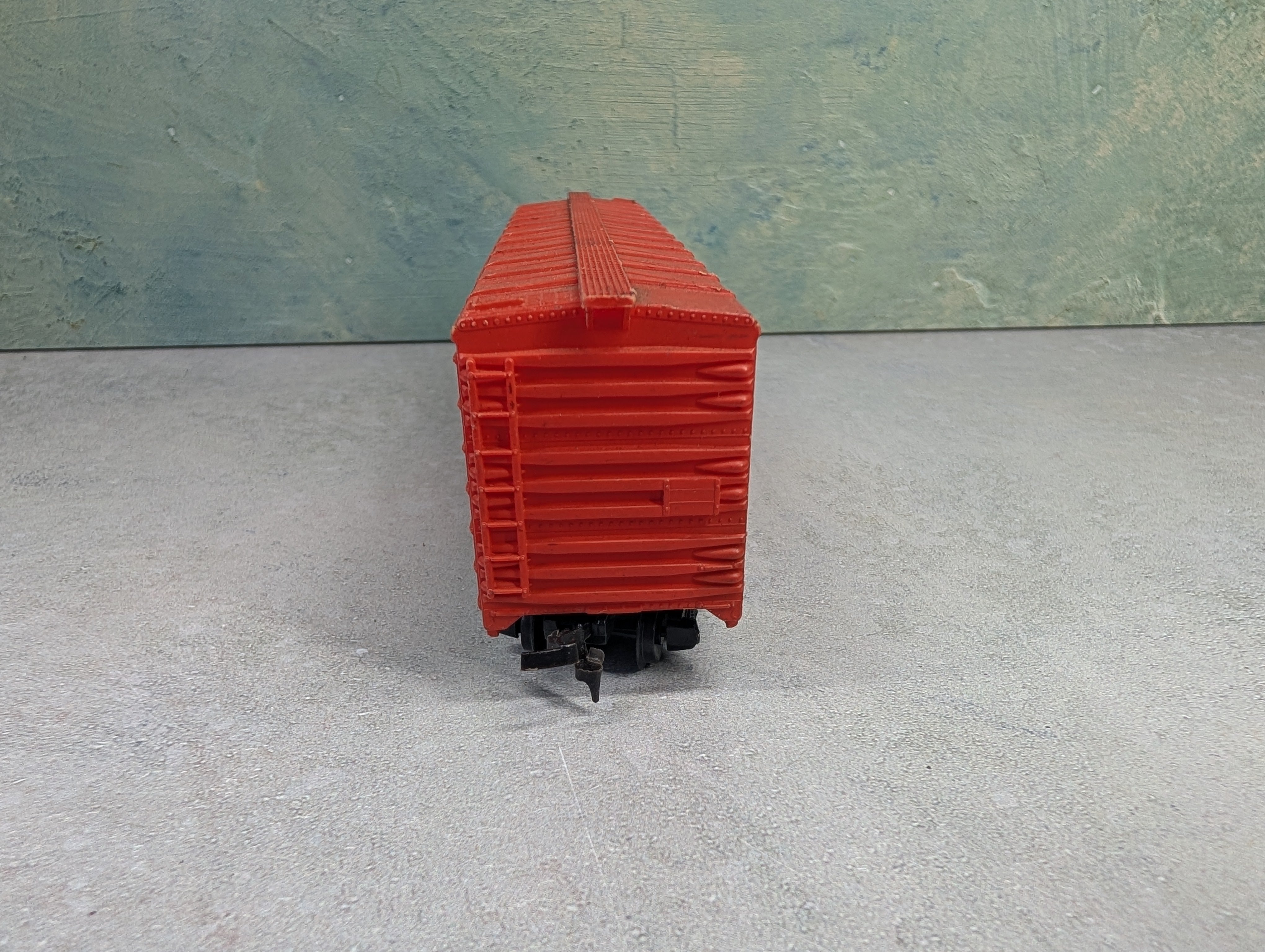 USED Tyco HO Scale 50' Box Car New Haven NH #35688