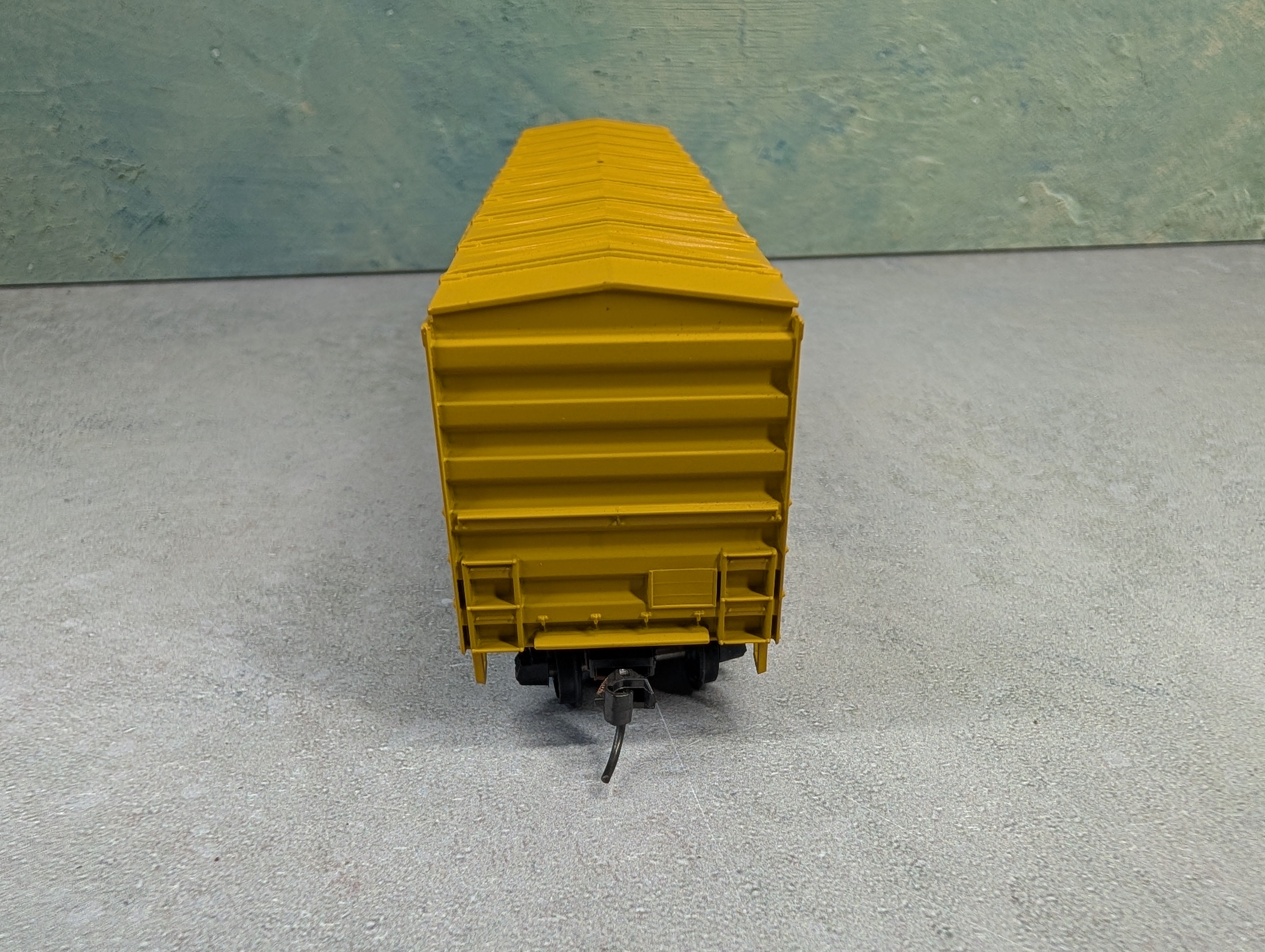 USED Athearn HO Scale 50' Box Car Delaware and Hudson DH #24391 Bev-Bel